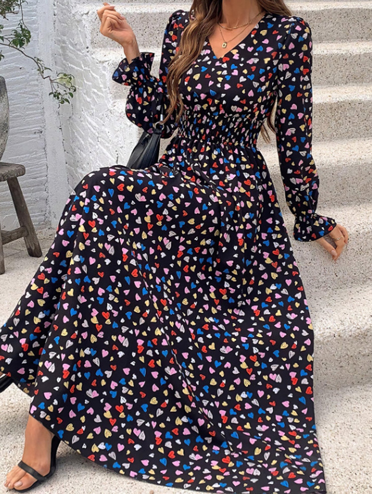 Women's Printed V-Neck Full Skirt Dress_CWDMD02343