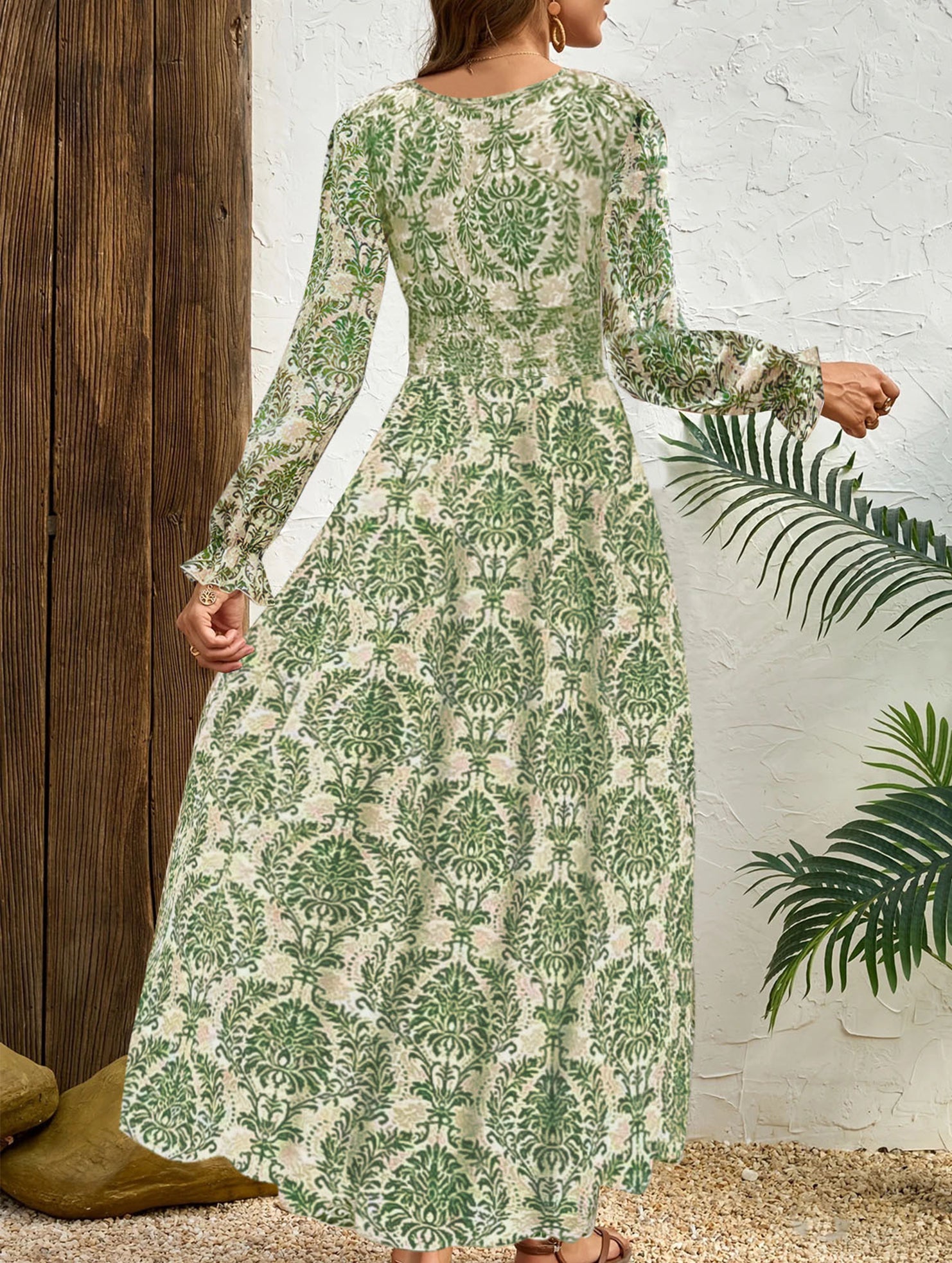 Vintage Print V Neck Long Sleeve Maxi Dress_CWDMD02351