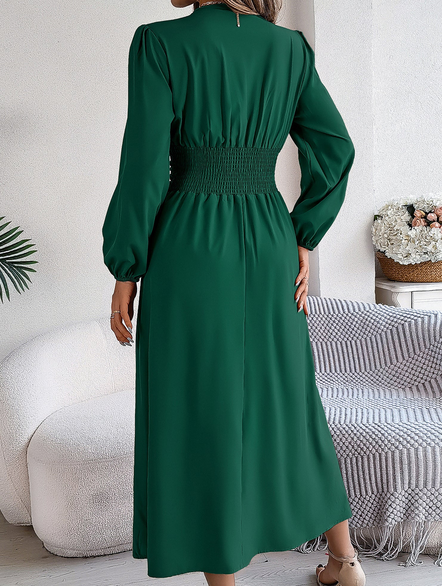Solid V Neck Slit Long Sleeve Dress_CWDMD02374