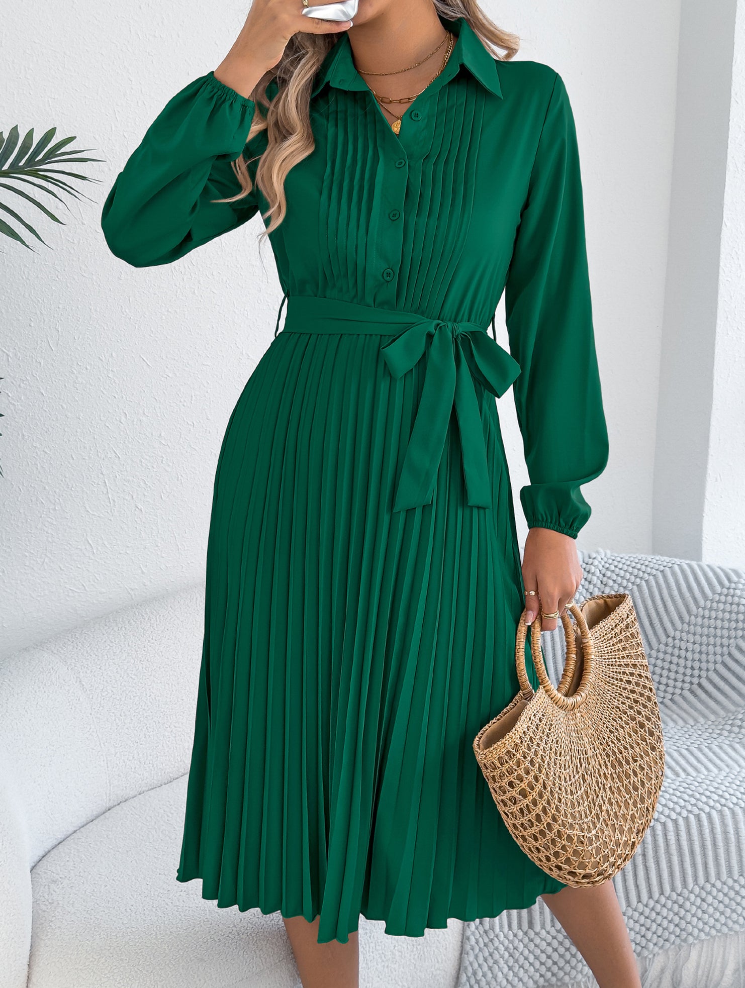Solid Turn Down Collar Pleated Dress