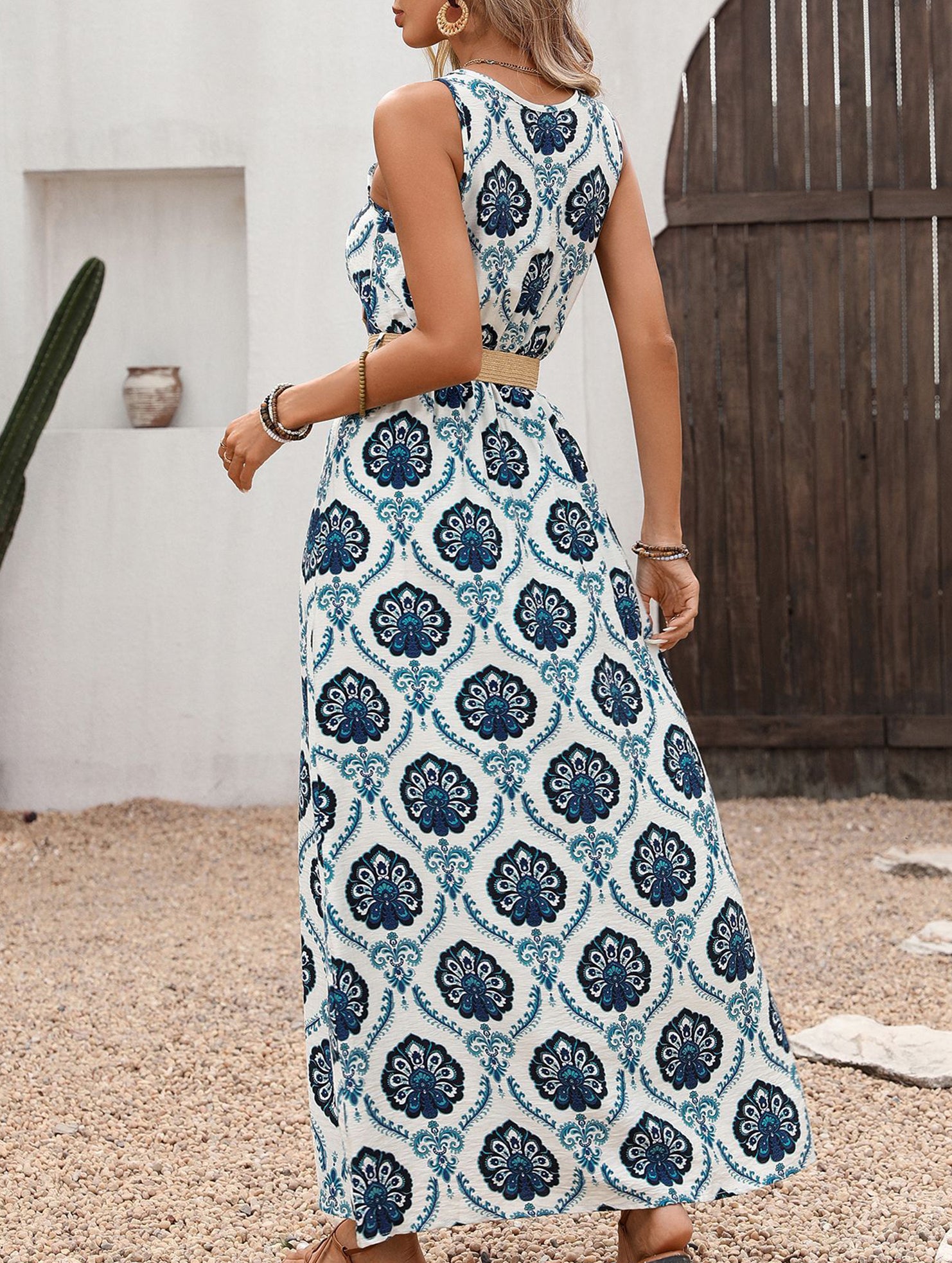 Floral Print Slit Sleeveless Dress
