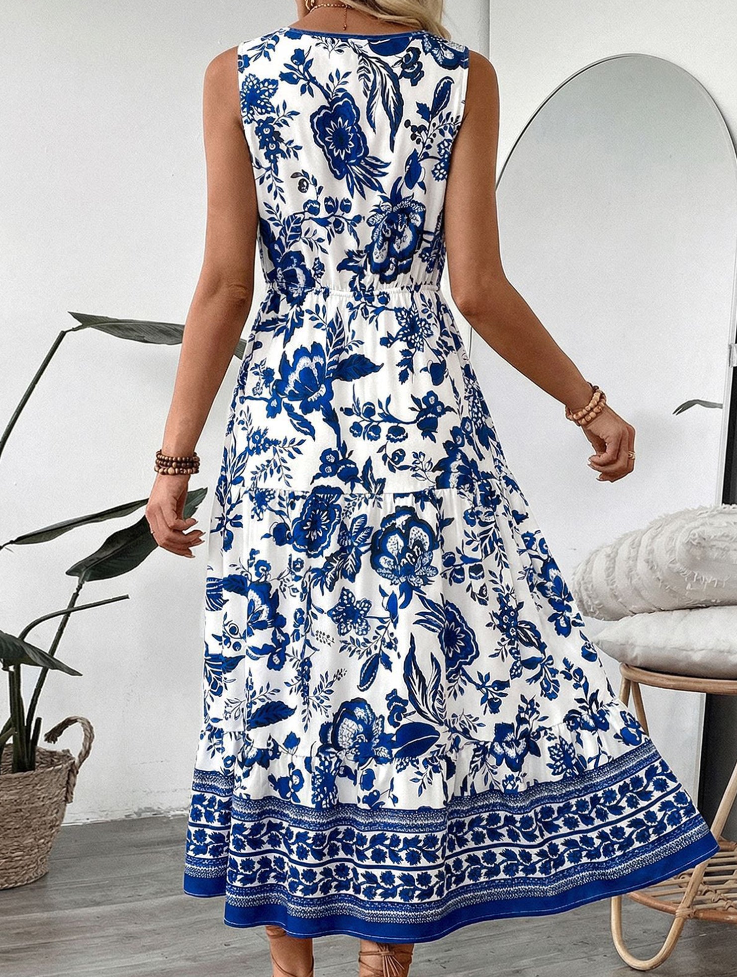 Blue Print V Neck Sleeveless Maxi Dress