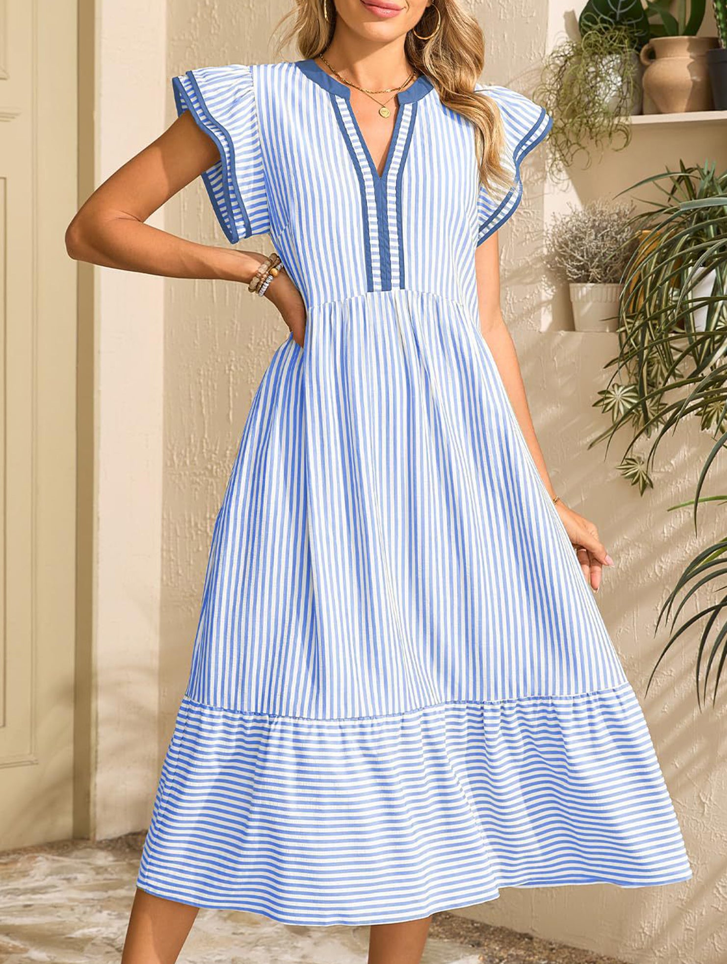 Colorblock Stripe Flutter Sleeve Dress_CWDMD02891