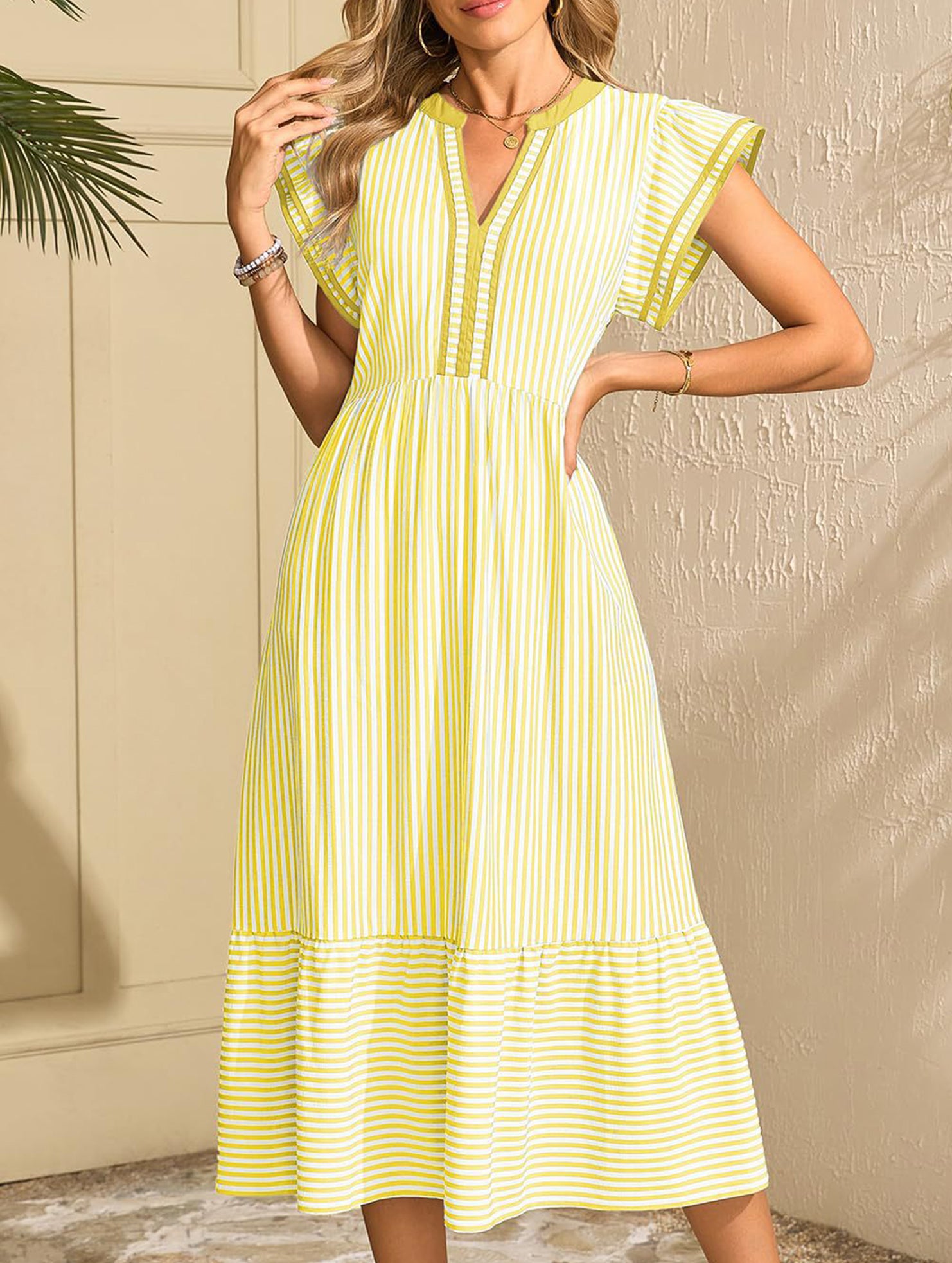 Colorblock Stripe Flutter Sleeve Dress_CWDMD02891