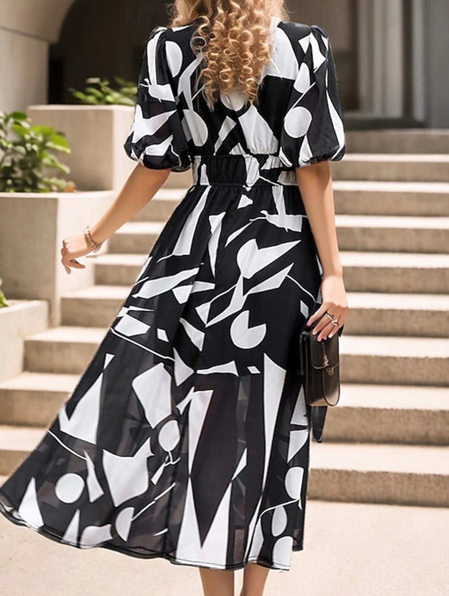 V Neck Cinched Waist Maxi Dress_CWDMD02904