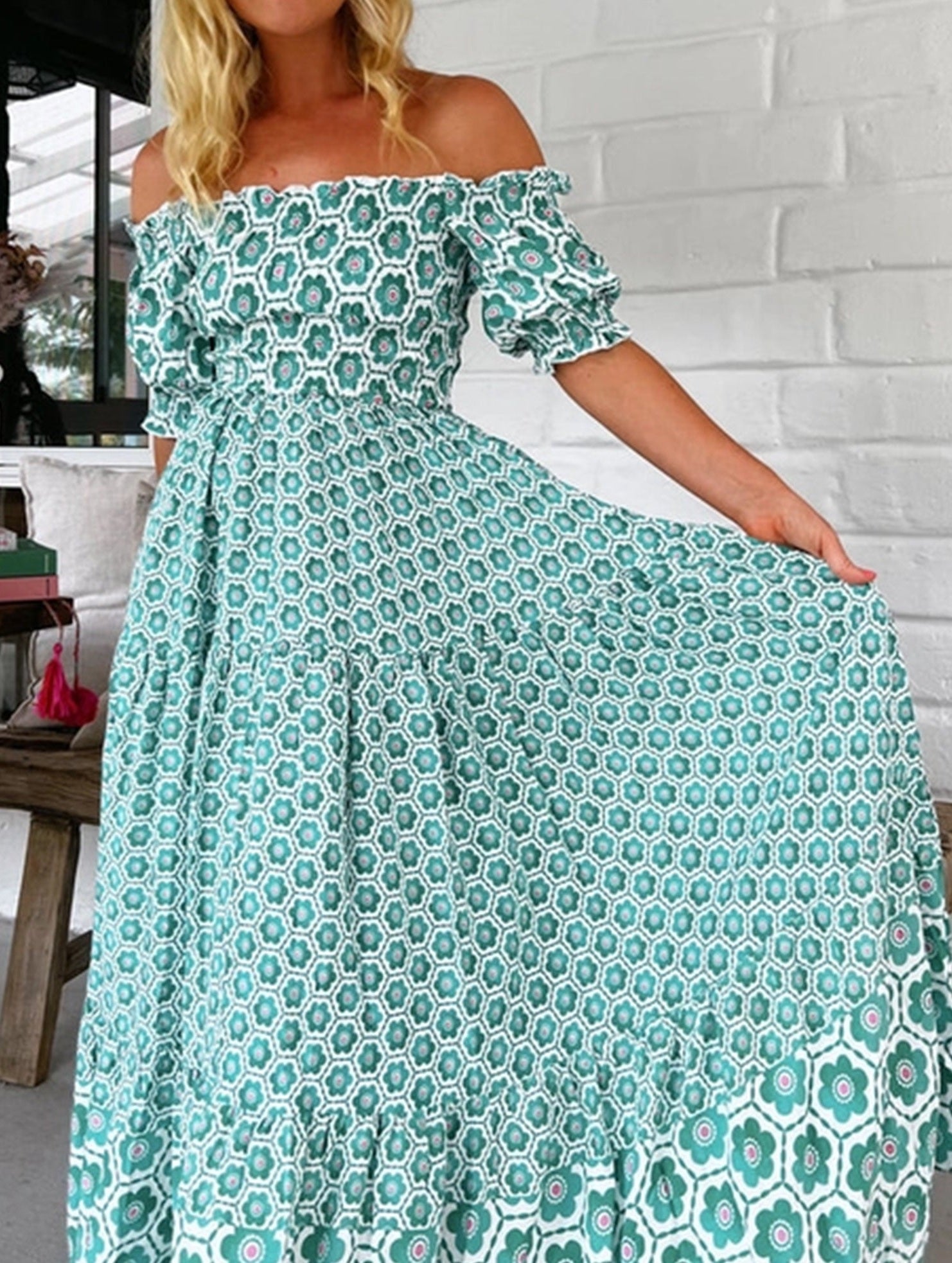 Printed Puffed Sleeve Maxi Swing Dress – Elegant High-Waist Flowy Dress for All Seasons