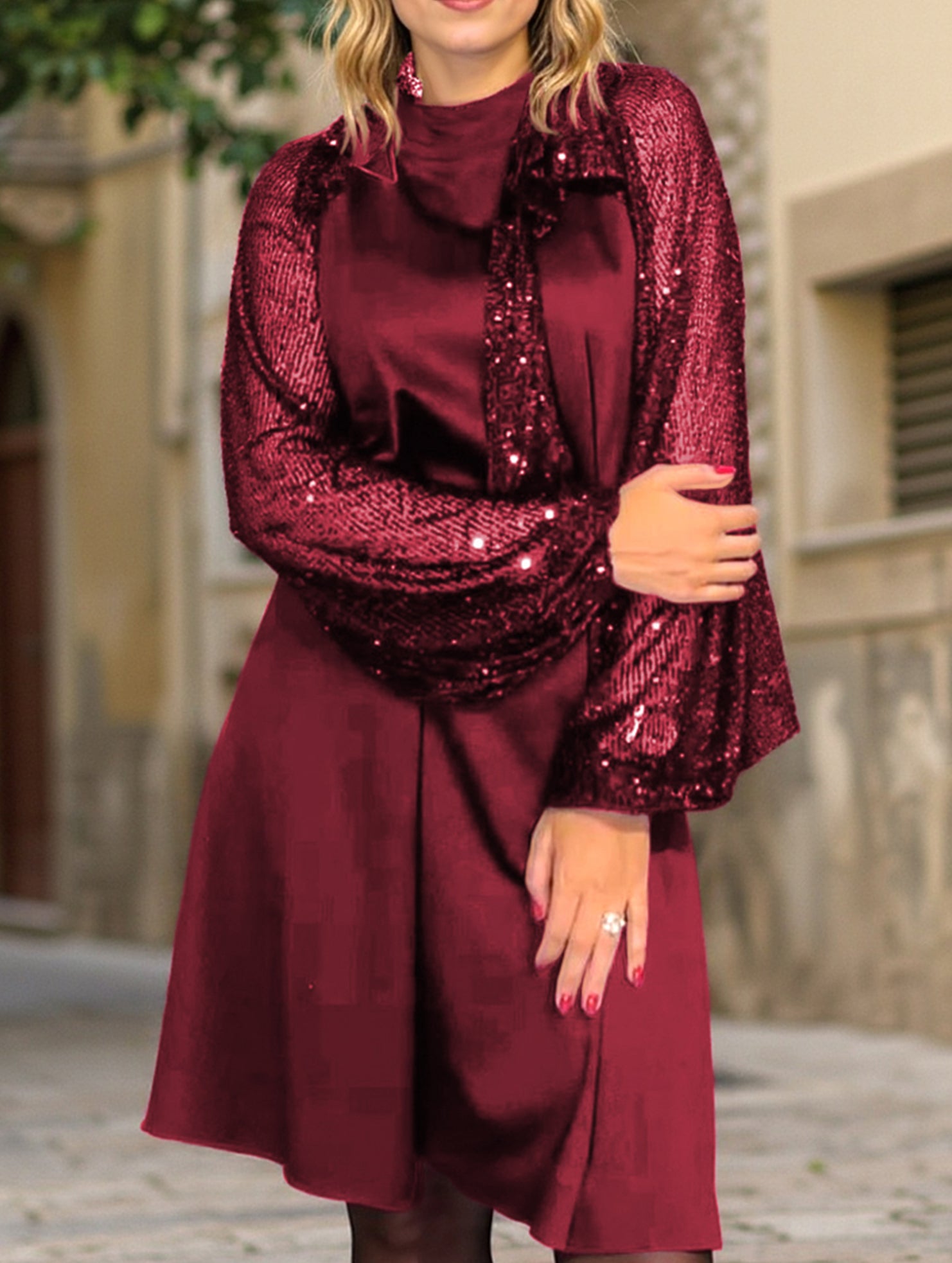 Sweet long-sleeved round-neck sequined skirt