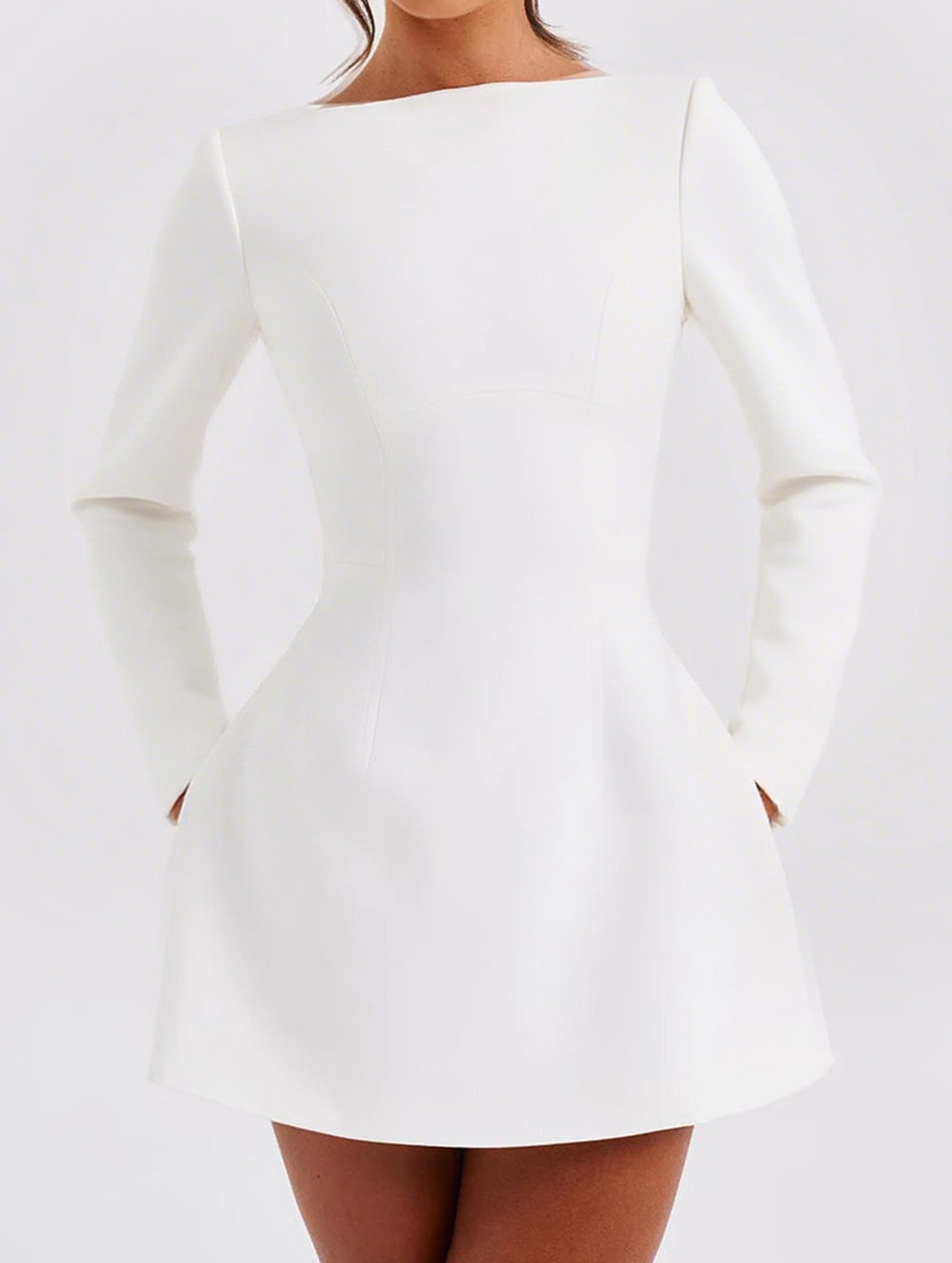 Solid color long-sleeved mini dress