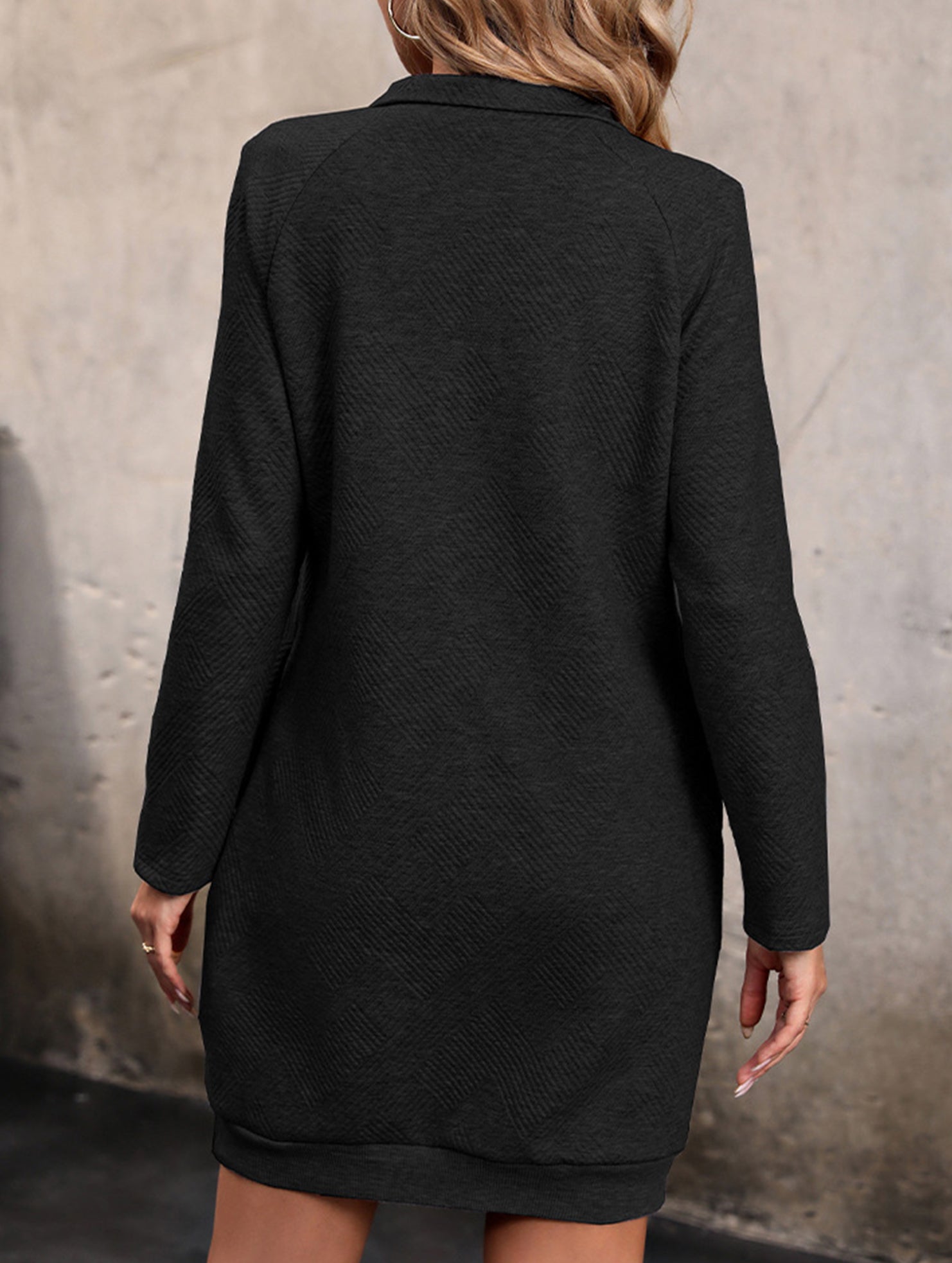 Long-sleeved solid color sweatshirt dress