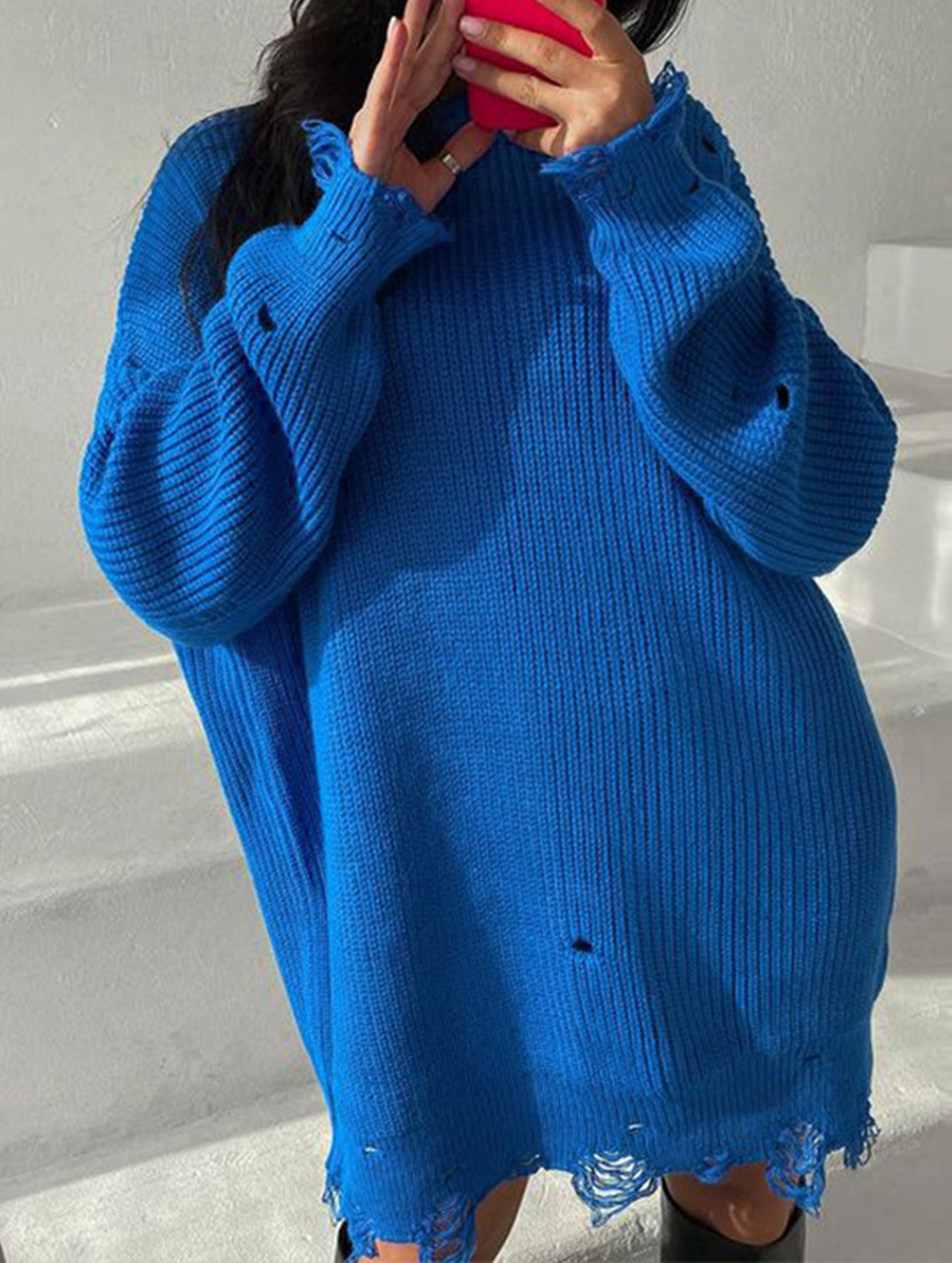 Round neck and ripped hem loose knit sweater