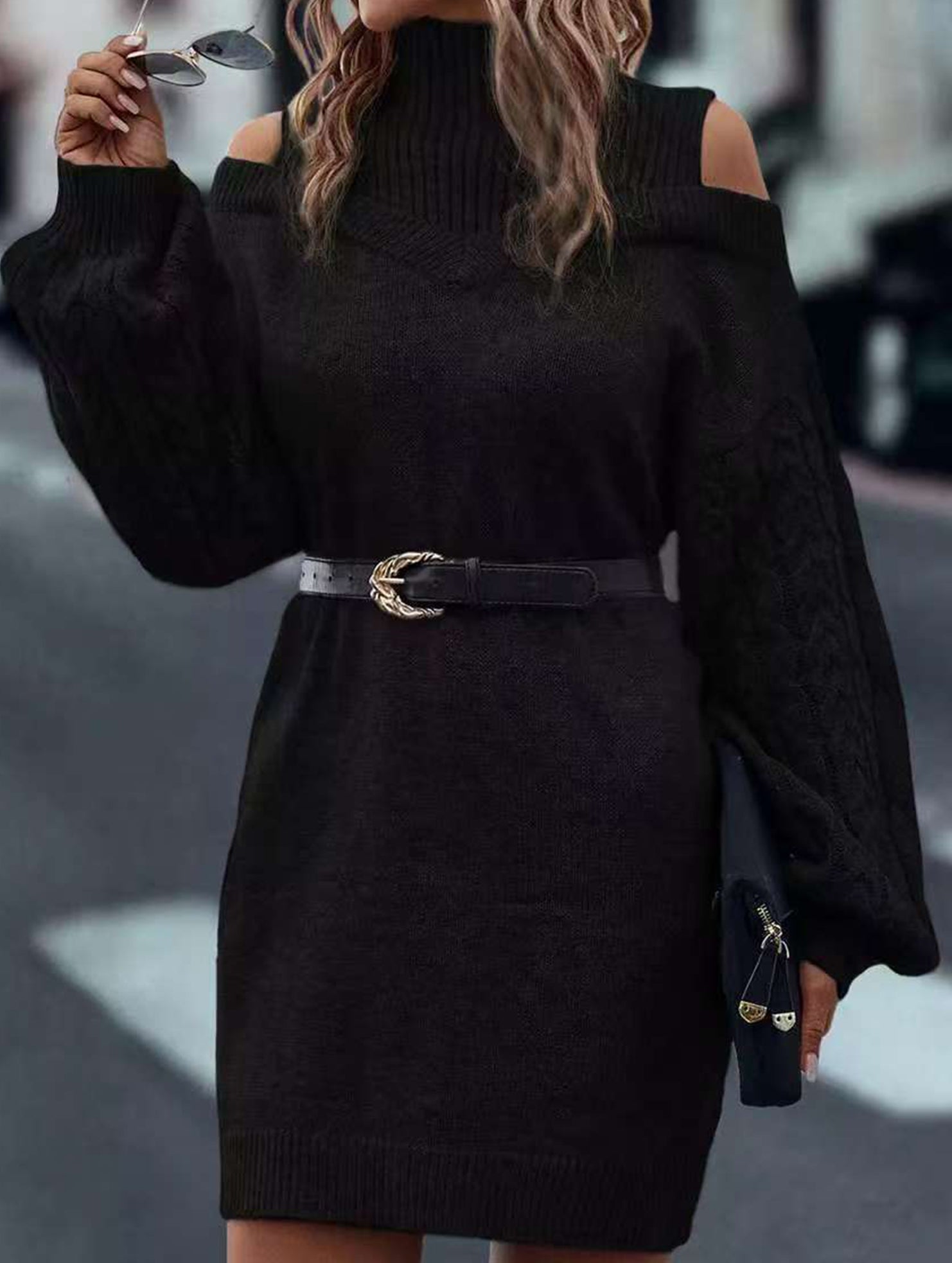 Off-the-shoulder loose mid-length sweater