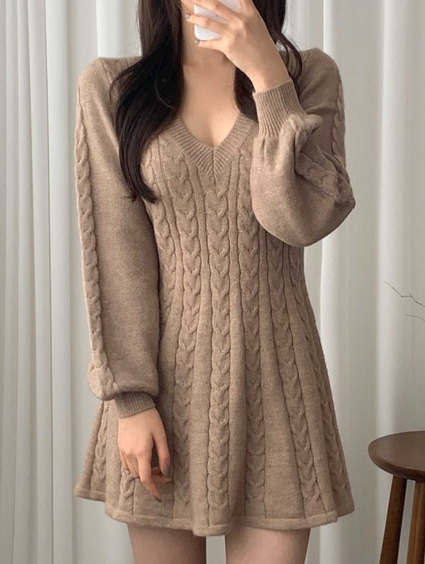 Retro cable knit V-neck fitted dress