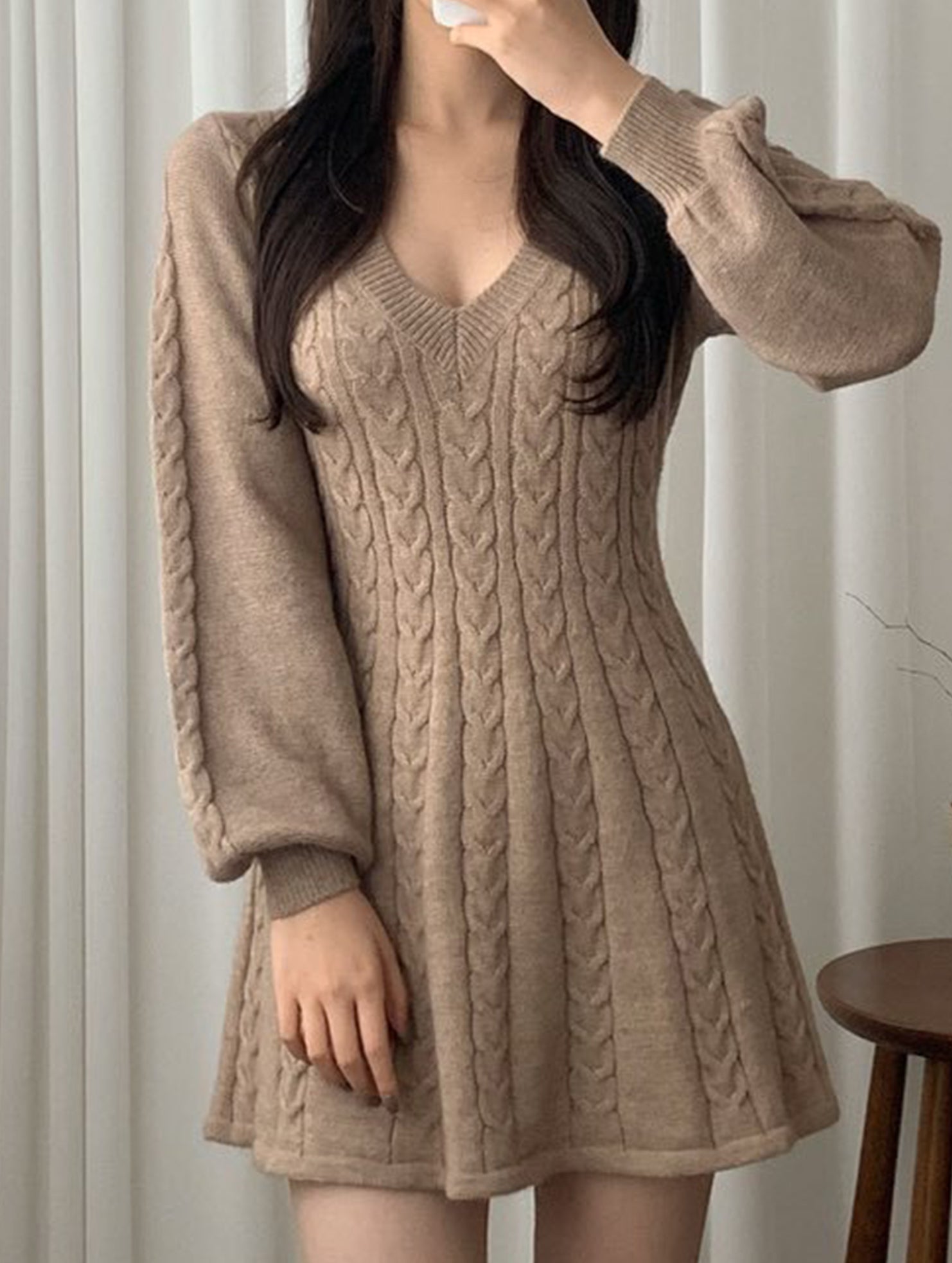 Retro cable knit V-neck fitted dress