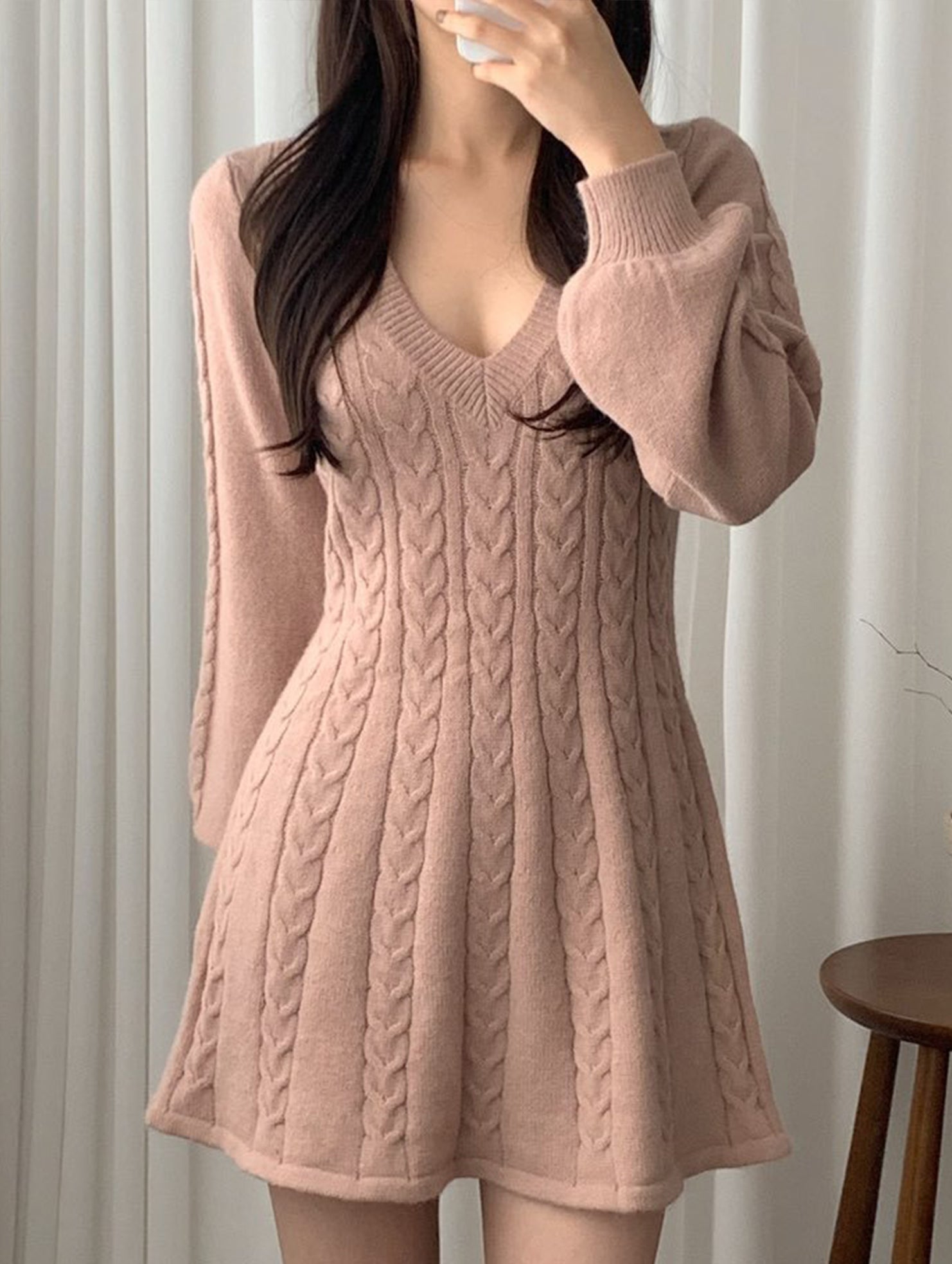 Retro cable knit V-neck fitted dress