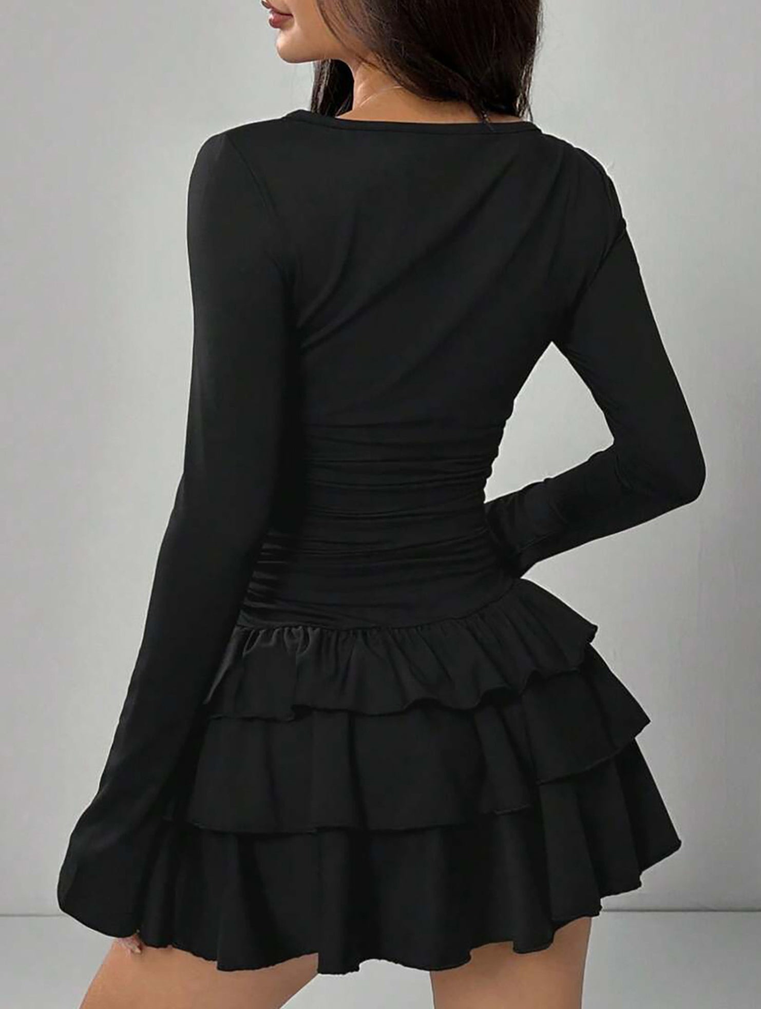 Slim-fit, flattering long-sleeved dress for women_CWDSD11332