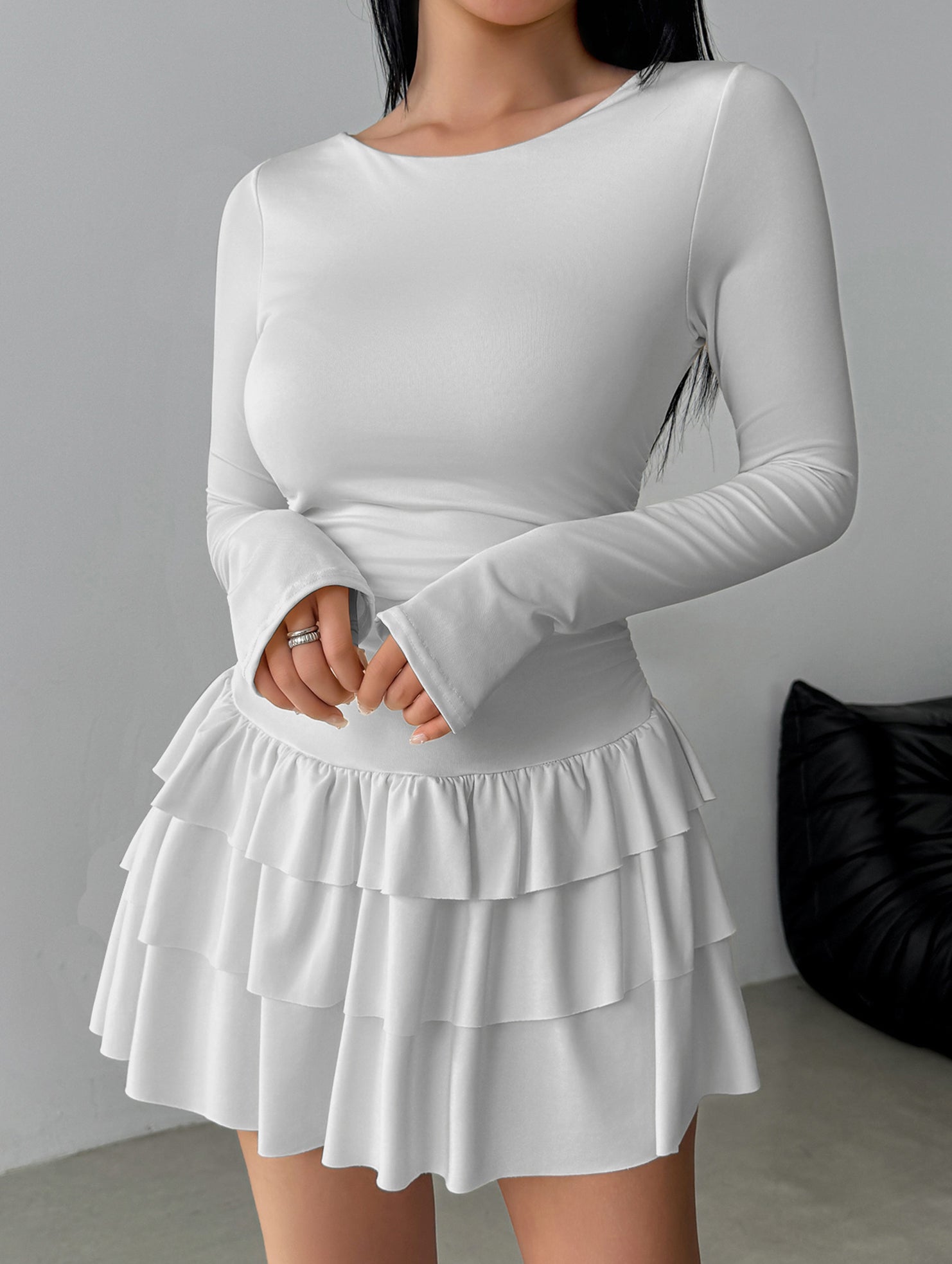 Slim-fit, flattering long-sleeved dress for women_CWDSD11332