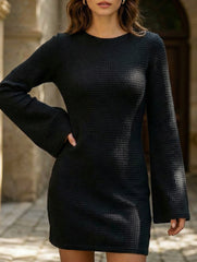 Solid color, fitted waist, elegant long-sleeved dress_CWDSD11333