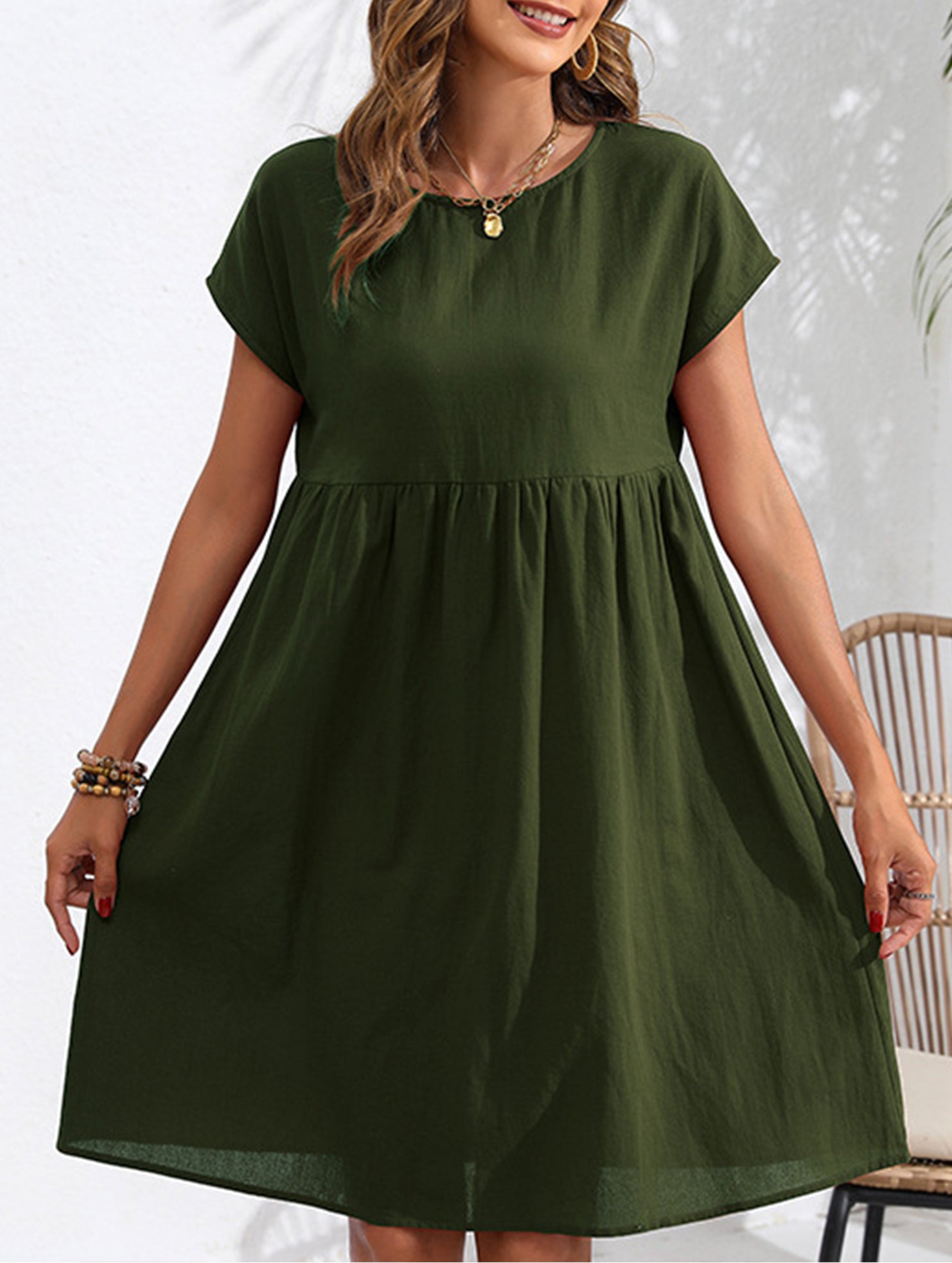Summer chic round neck A-line dress with pockets