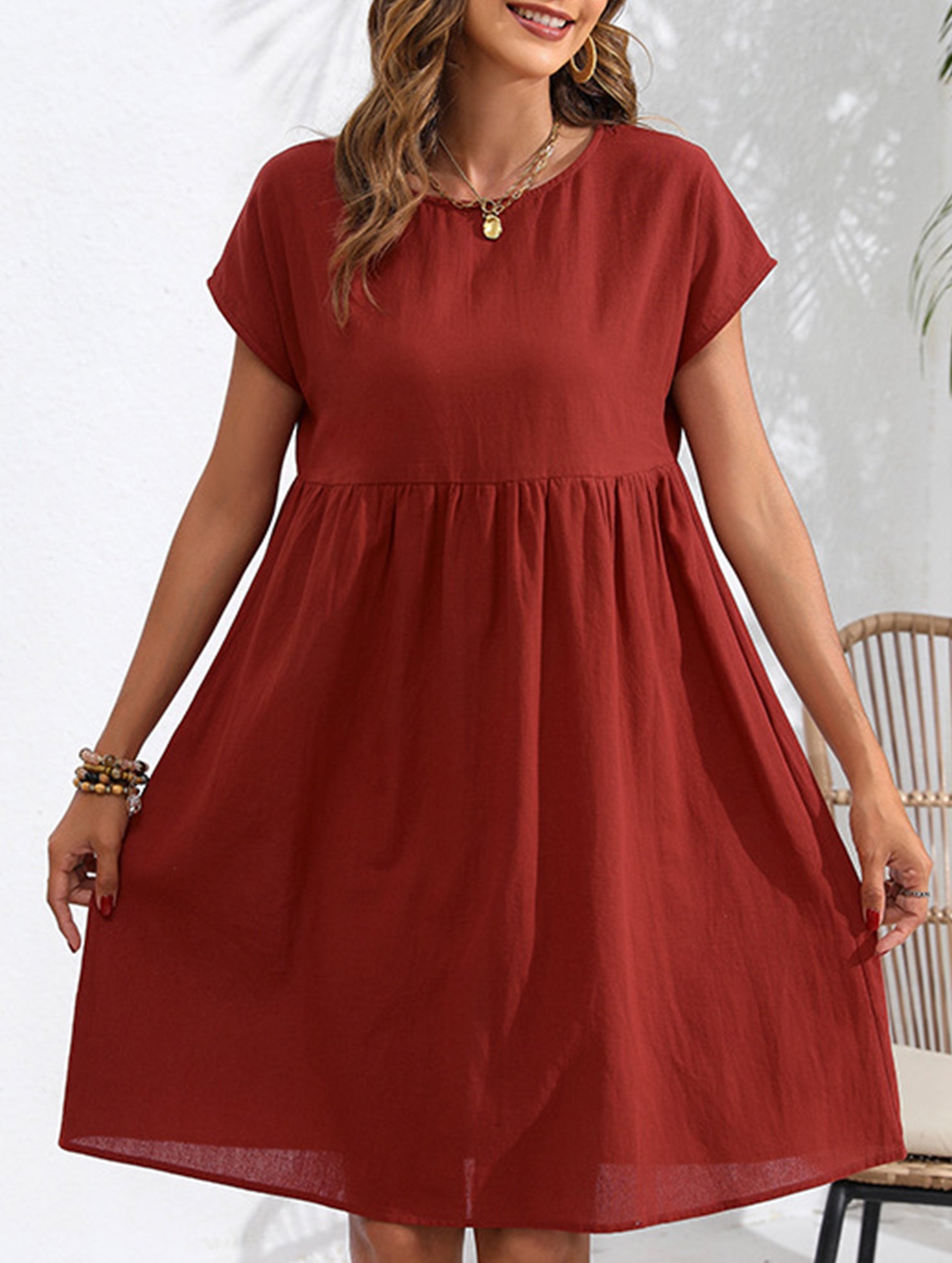 Summer chic round neck A-line dress with pockets