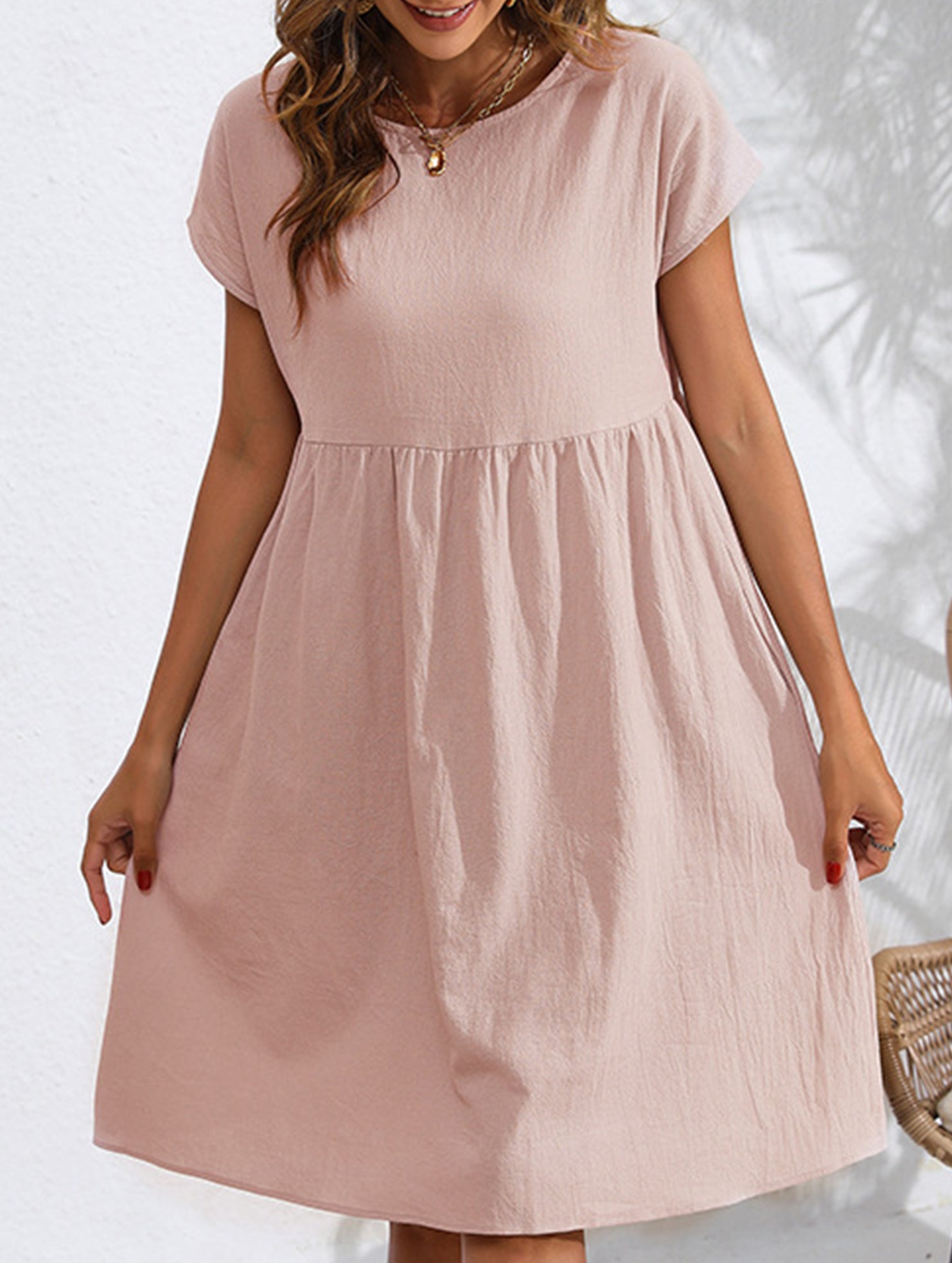 Summer chic round neck A-line dress with pockets