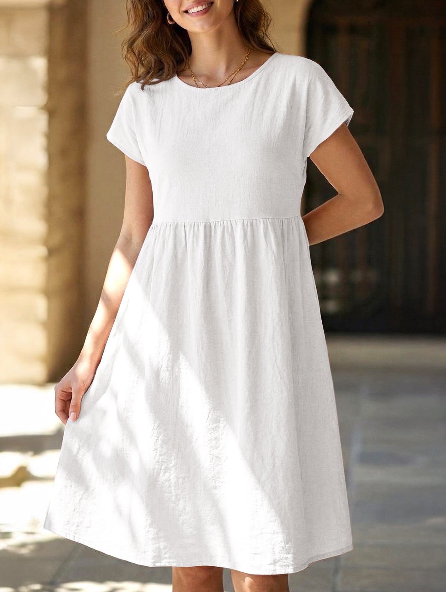 Summer chic round neck A-line dress with pockets