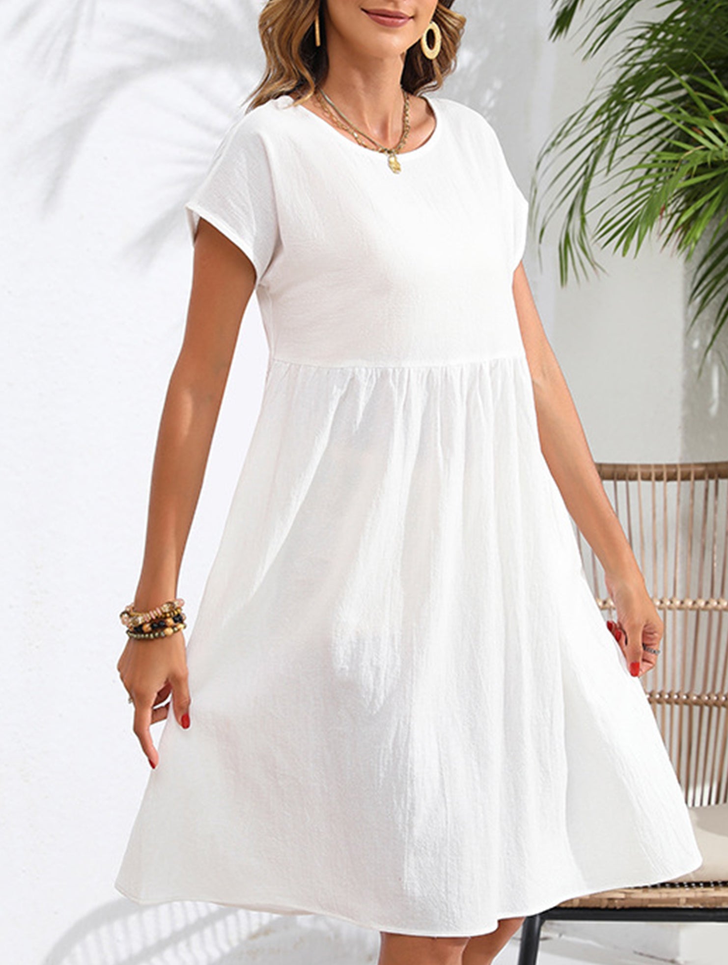 Summer chic round neck A-line dress with pockets