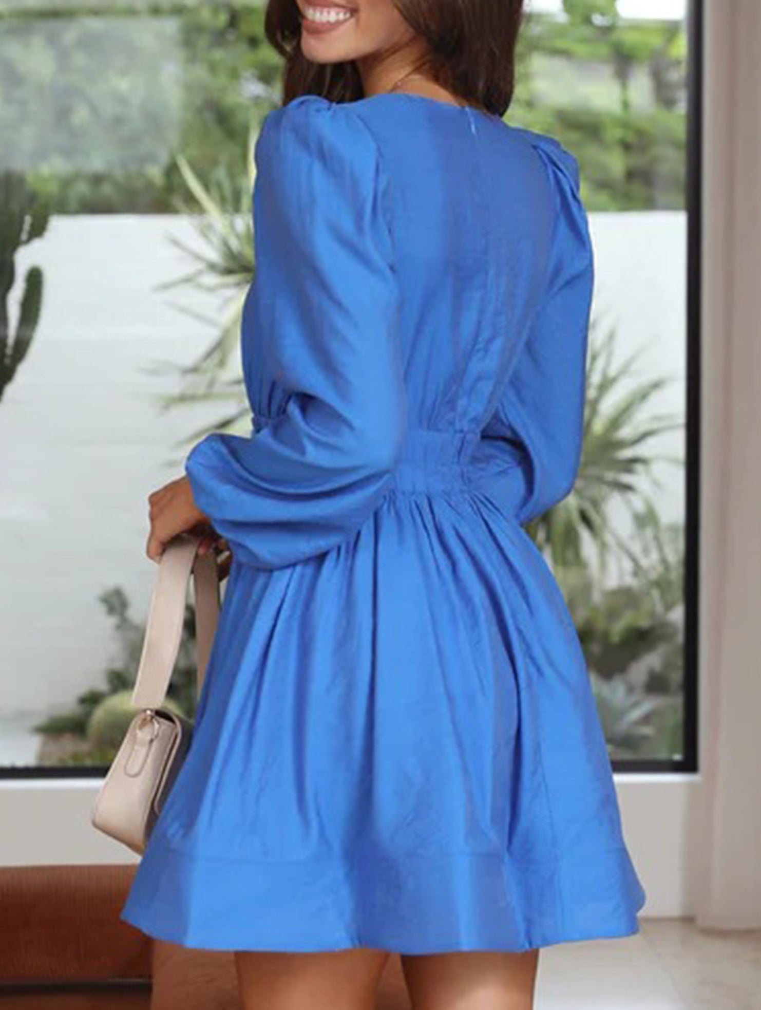 Slimming deep V-neck pleated dress for women