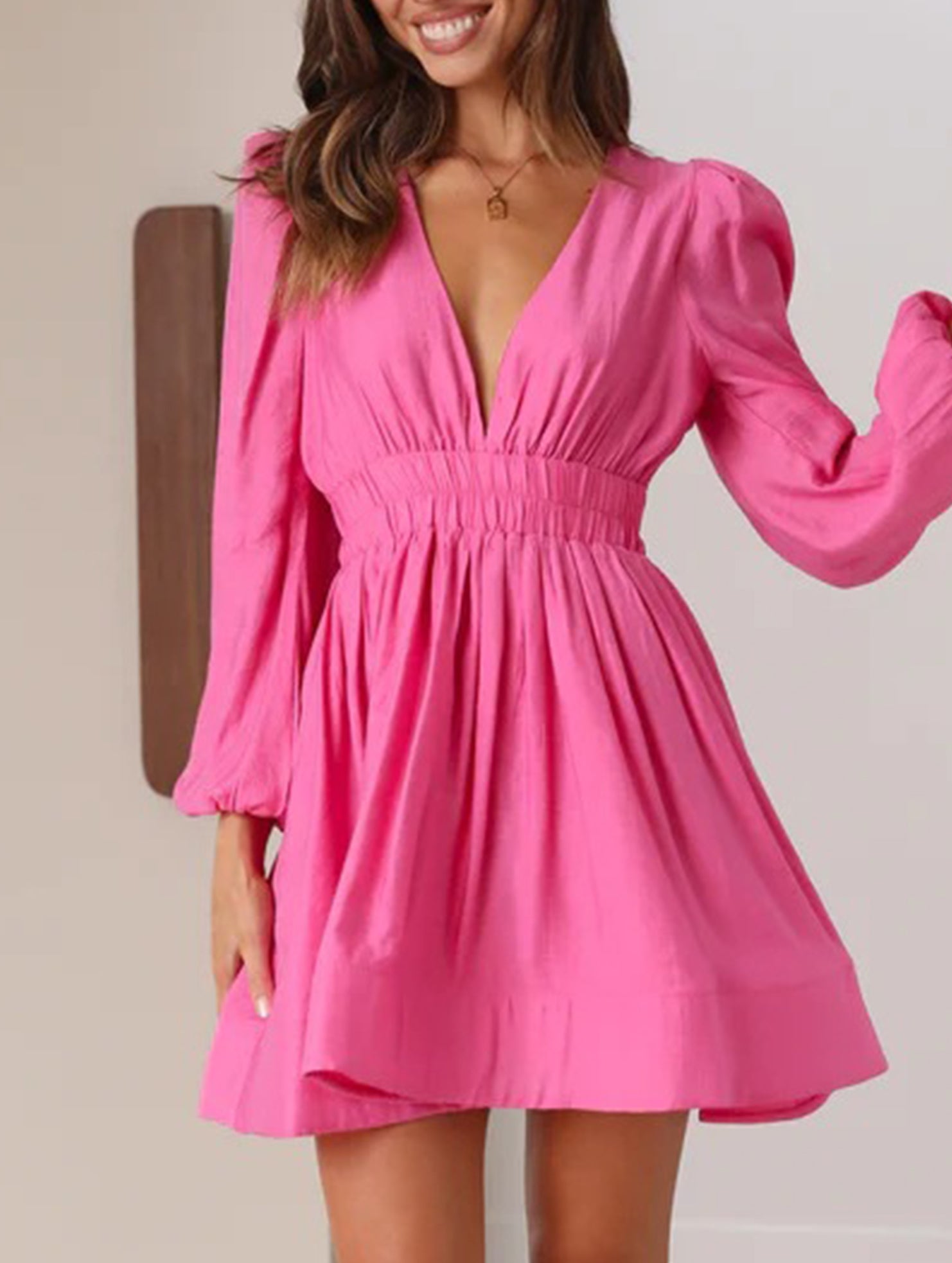 Slimming deep V-neck pleated dress for women