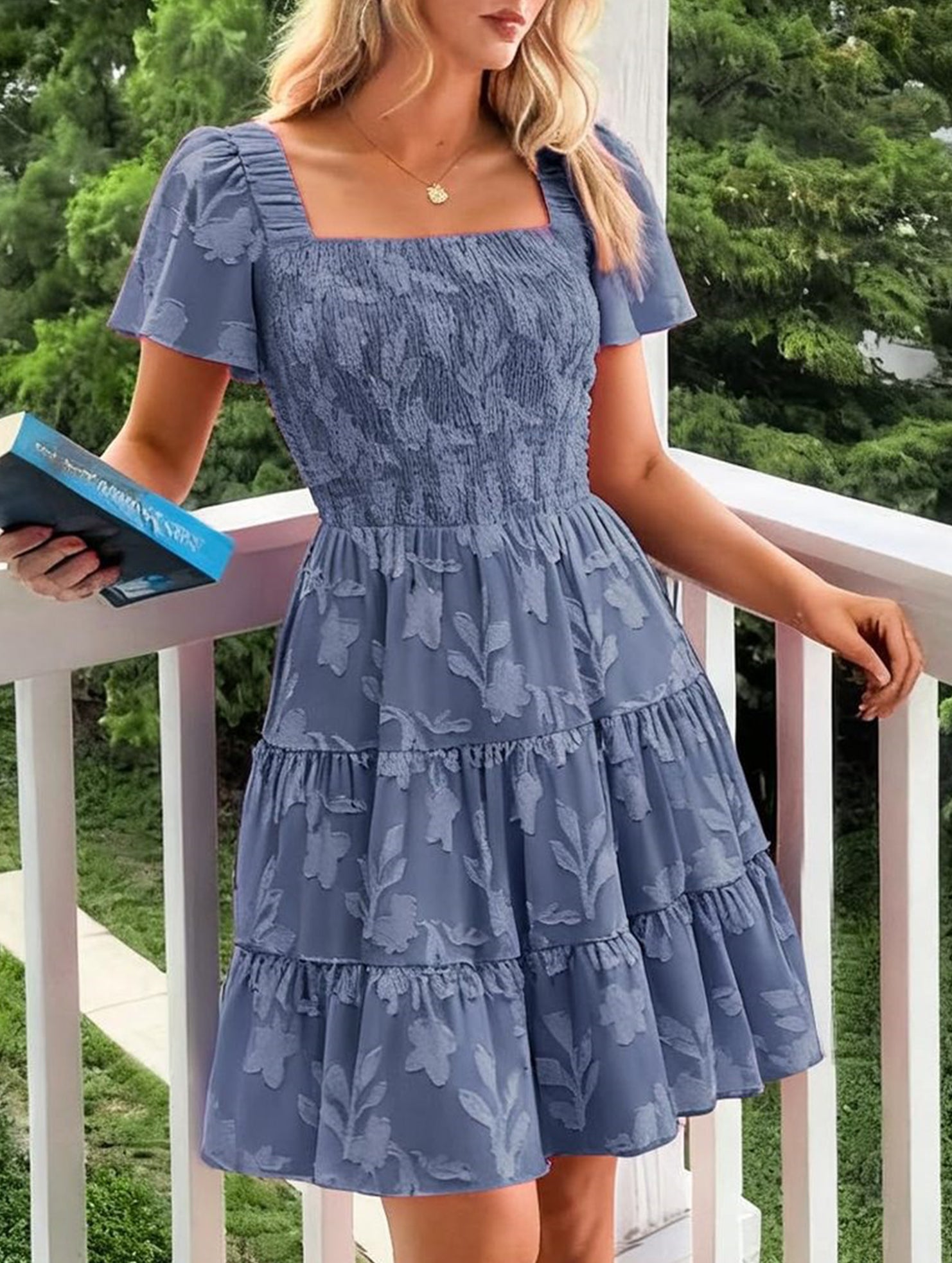 Floral Square Neck Flowy Dress_CWDSD11942