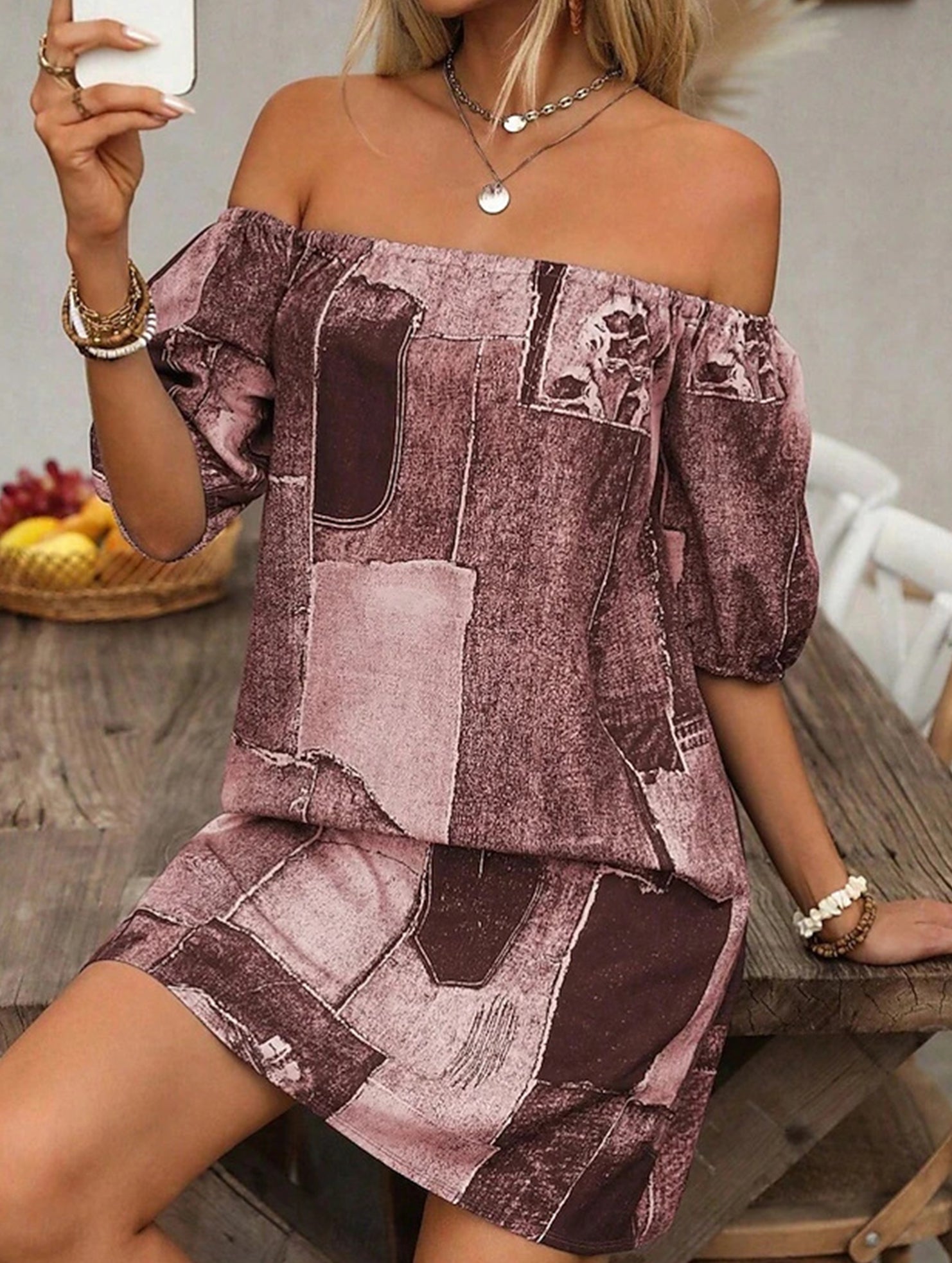 Colorblock Off Shoulder Lantern Sleeve Dress_CWDSD12018