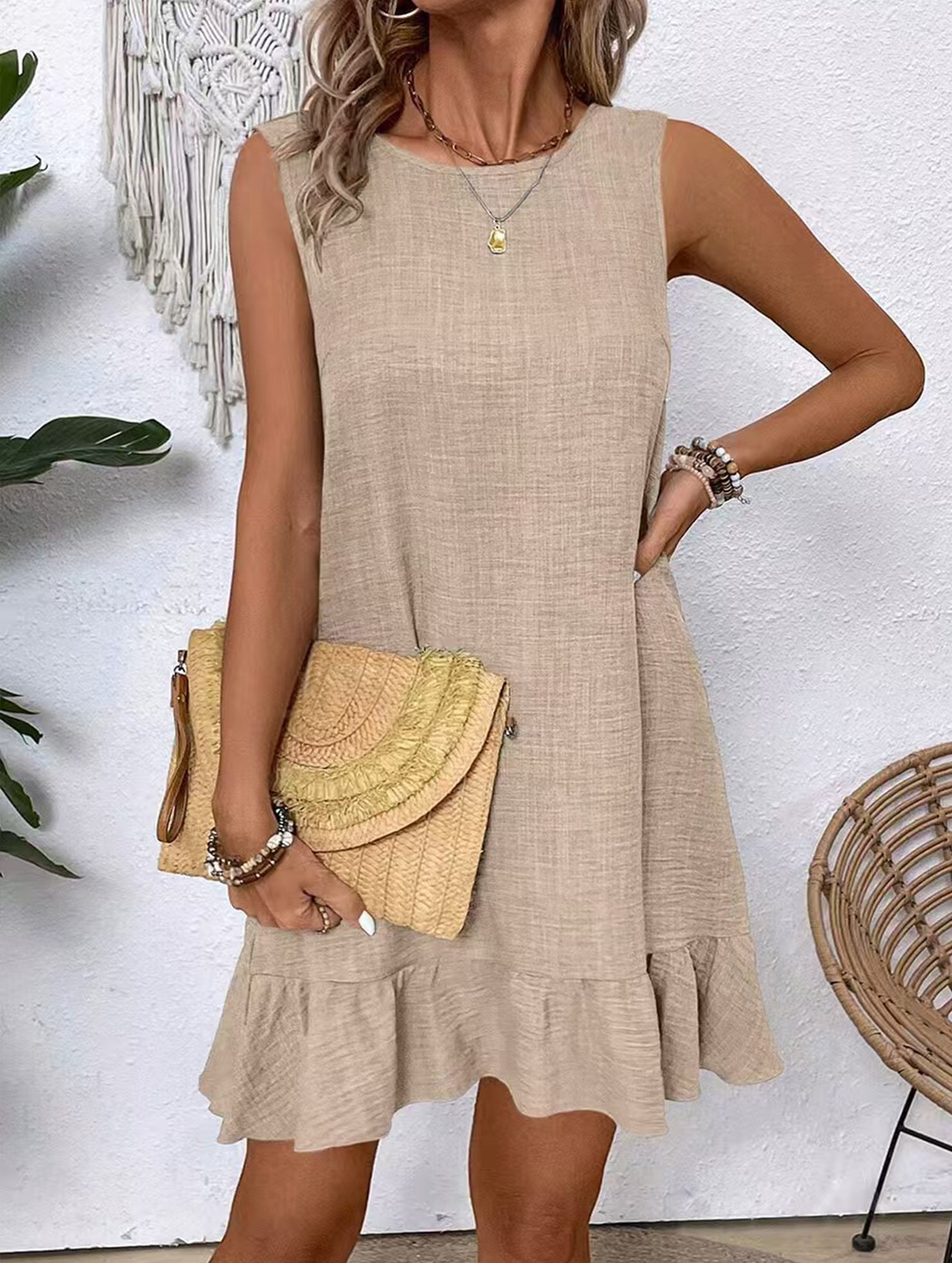 Casual tank solid color dress with lace ruffles