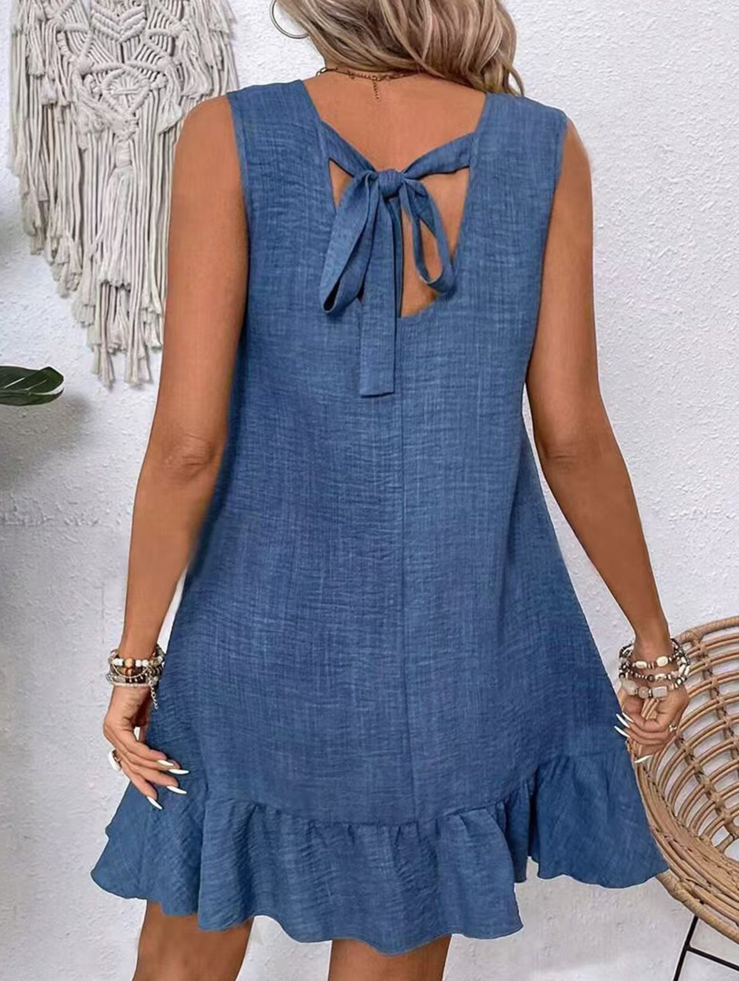 Casual tank solid color dress with lace ruffles