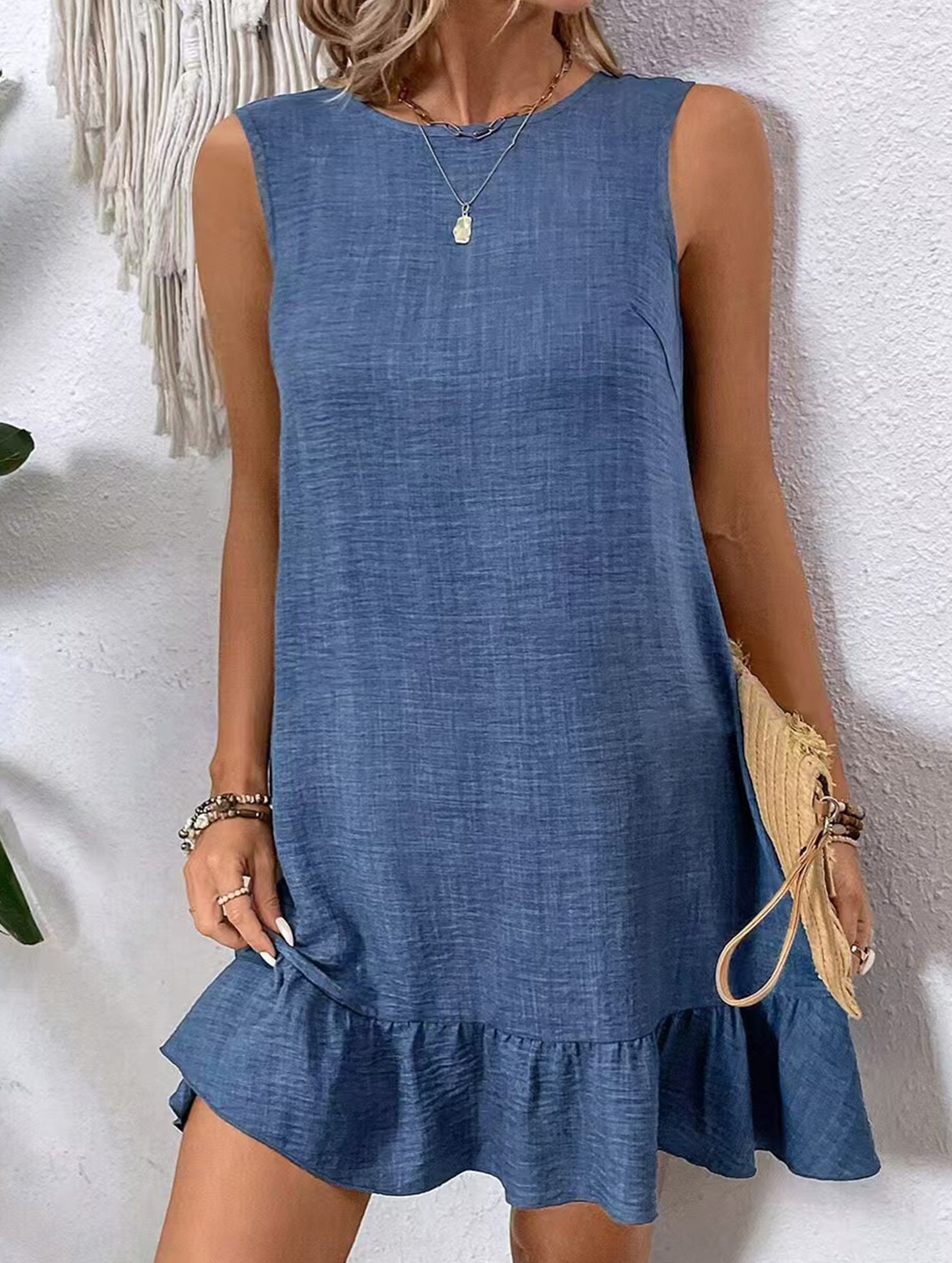 Casual tank solid color dress with lace ruffles
