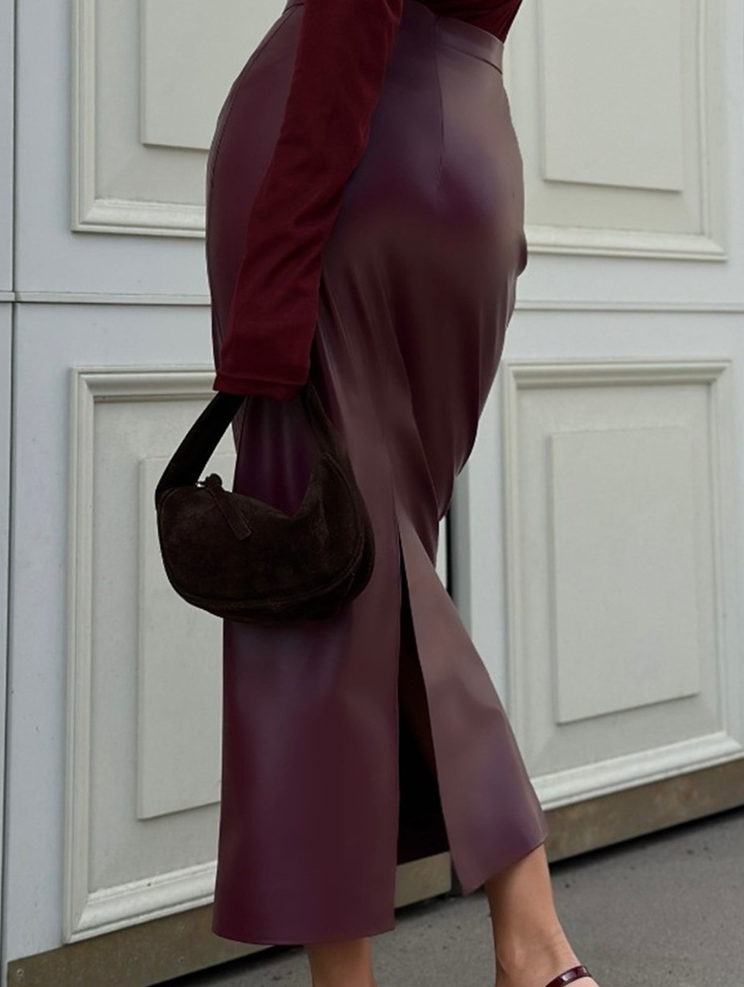 High Waist PU Leather Slit Pencil Skirt_CWDTD00548