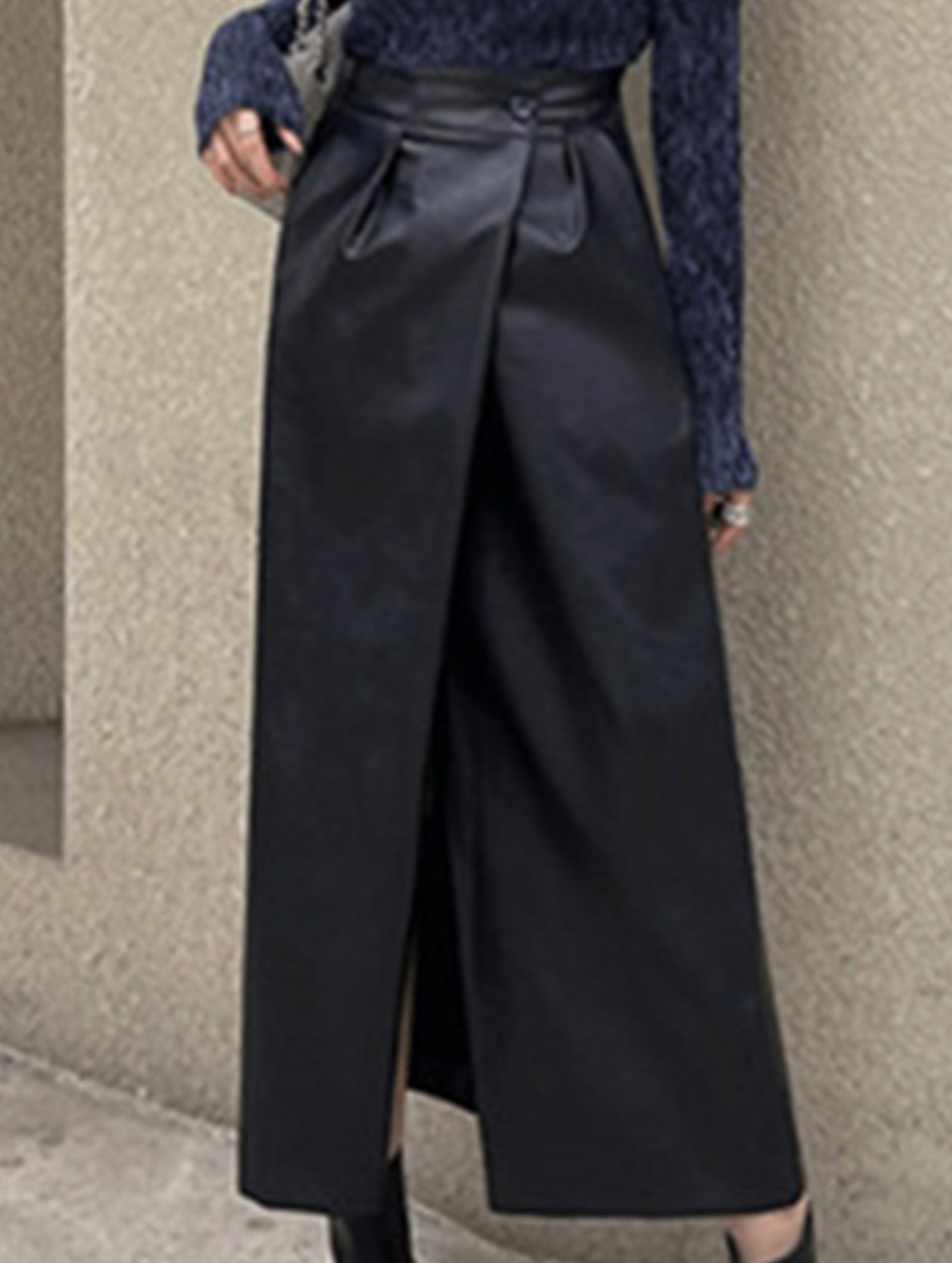 Women PU High Waist Slit Midi Skirt_CWDTD00549