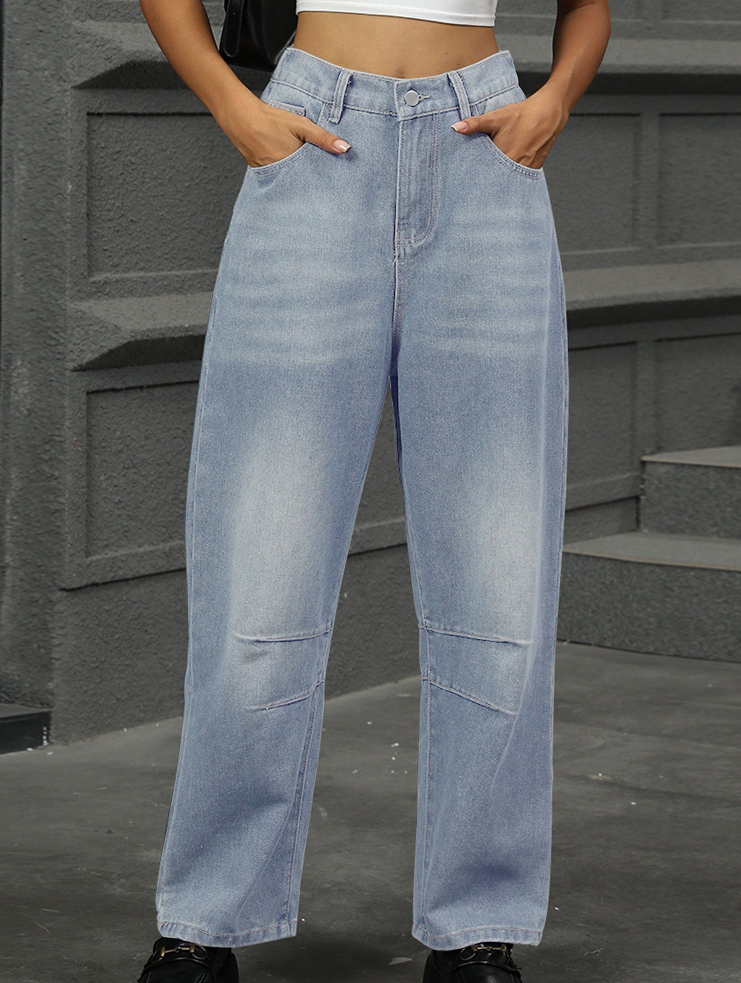 Washed loose-fitting cropped jeans