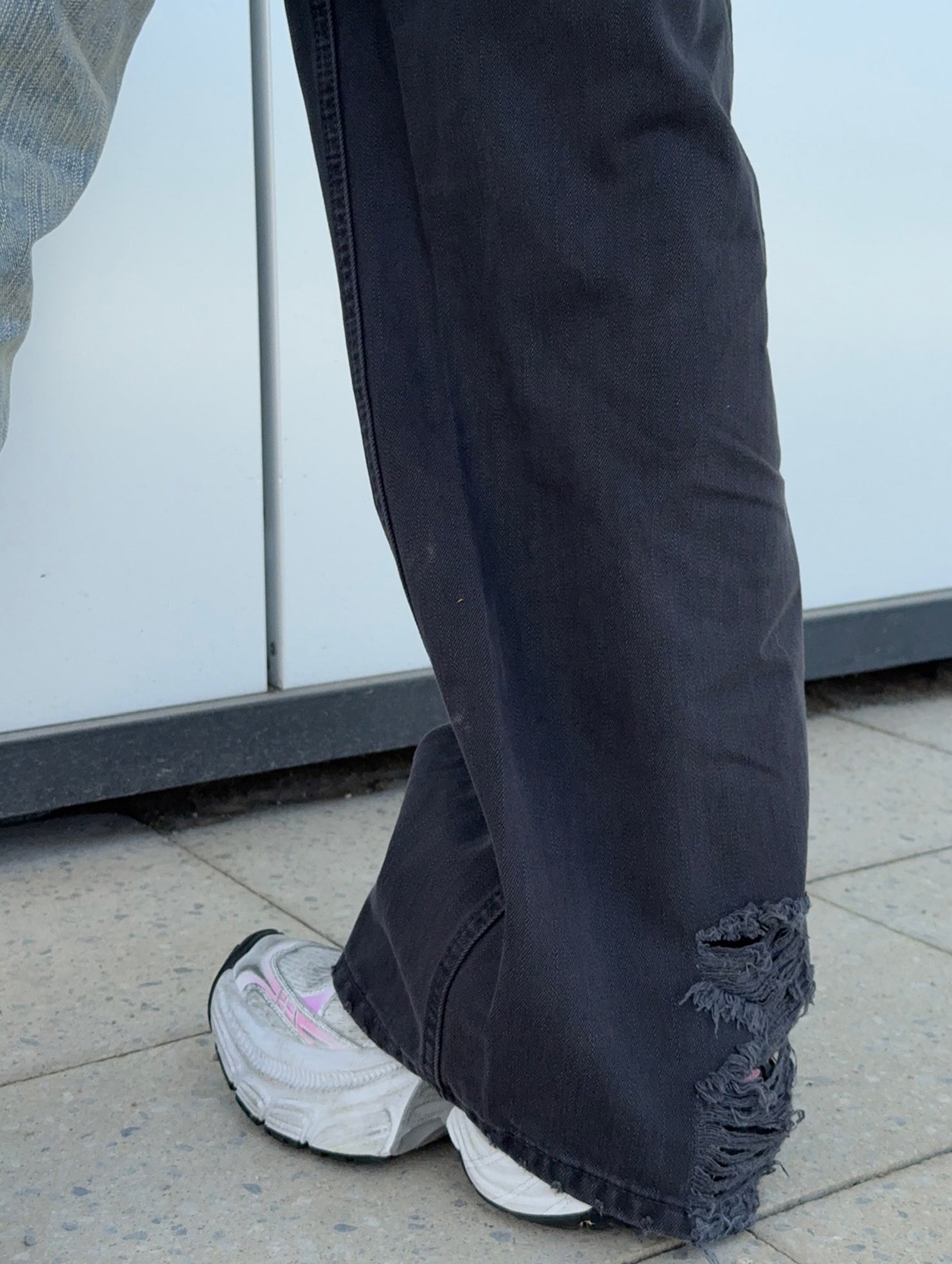 Versatile two-tone high-waisted straight leg pants