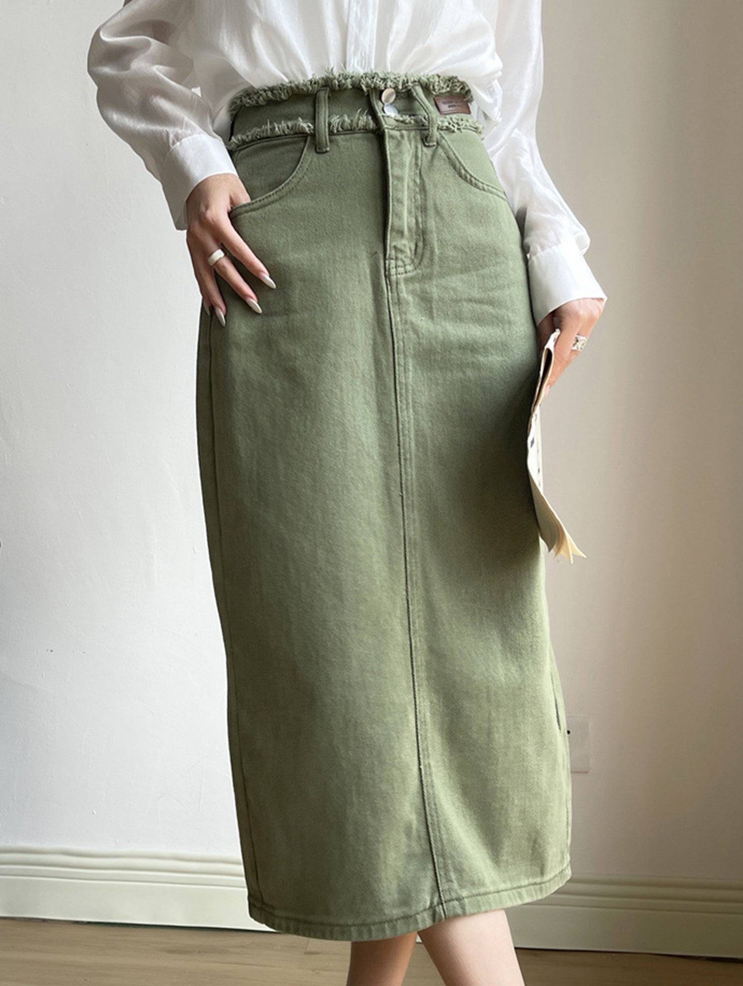 High-waisted midi skirt with slit