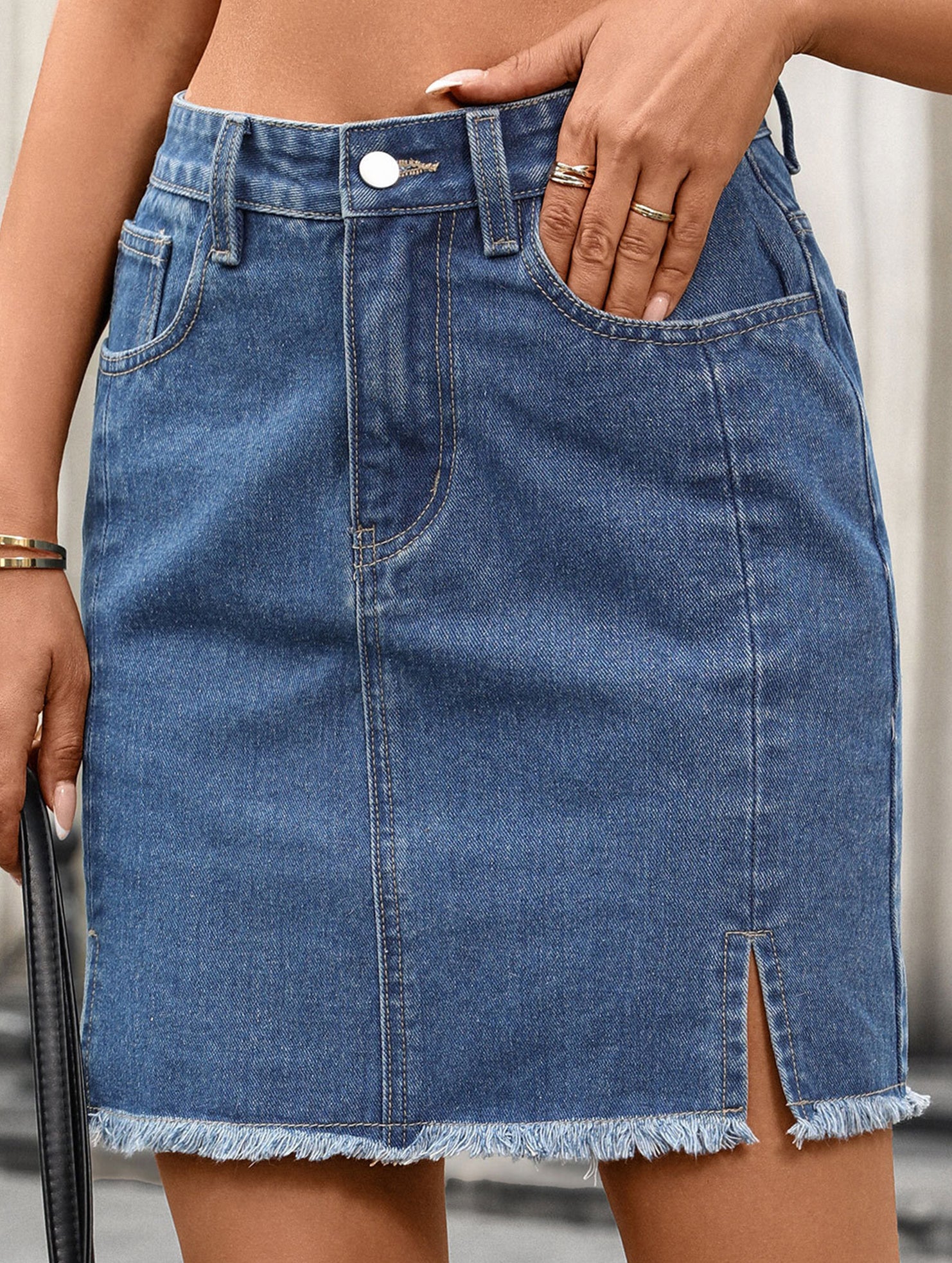 Washed Slit Denim Mini Skirt_CWJSK00274
