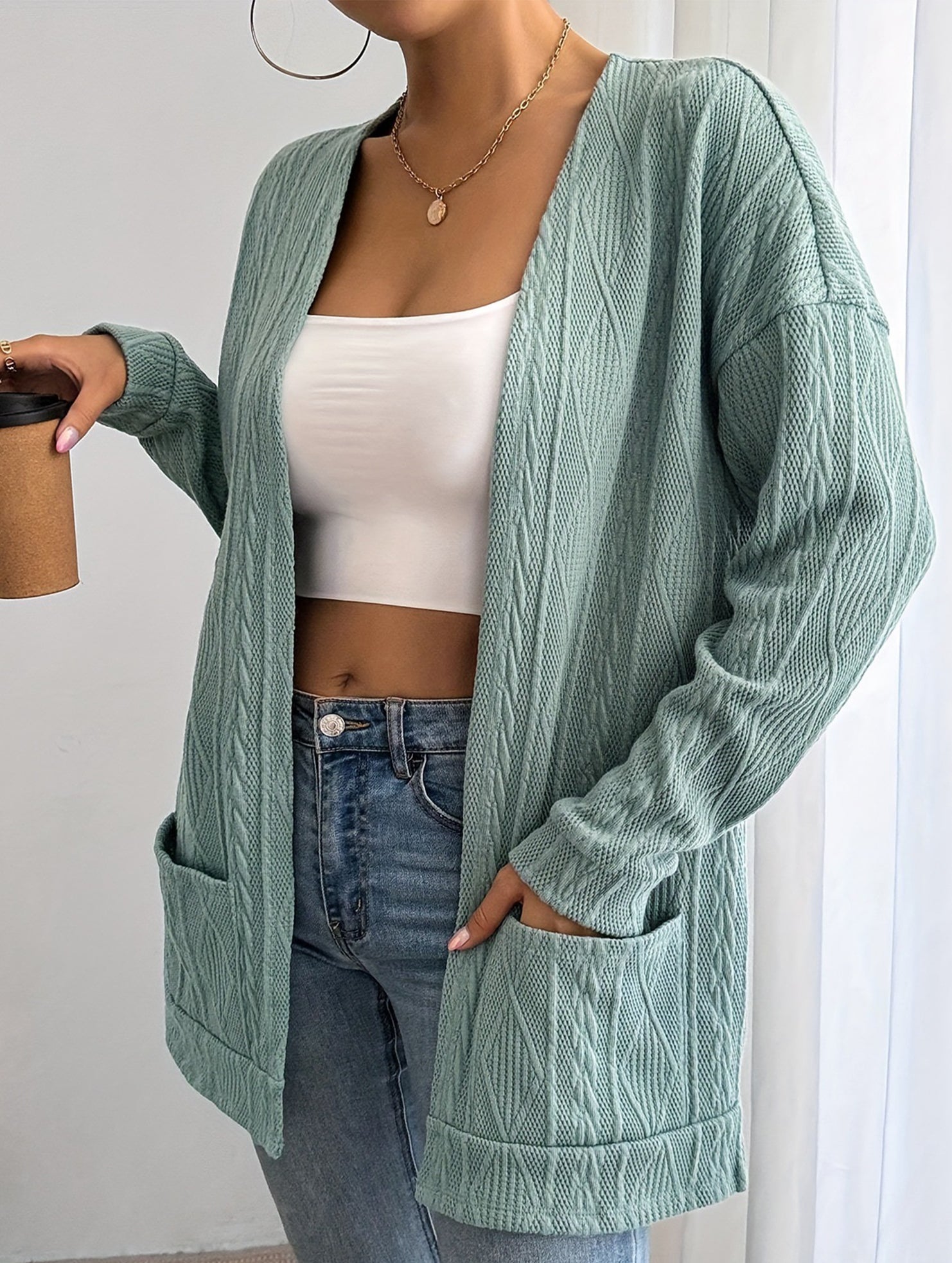 Knitted drop shoulder double pocket cardigan