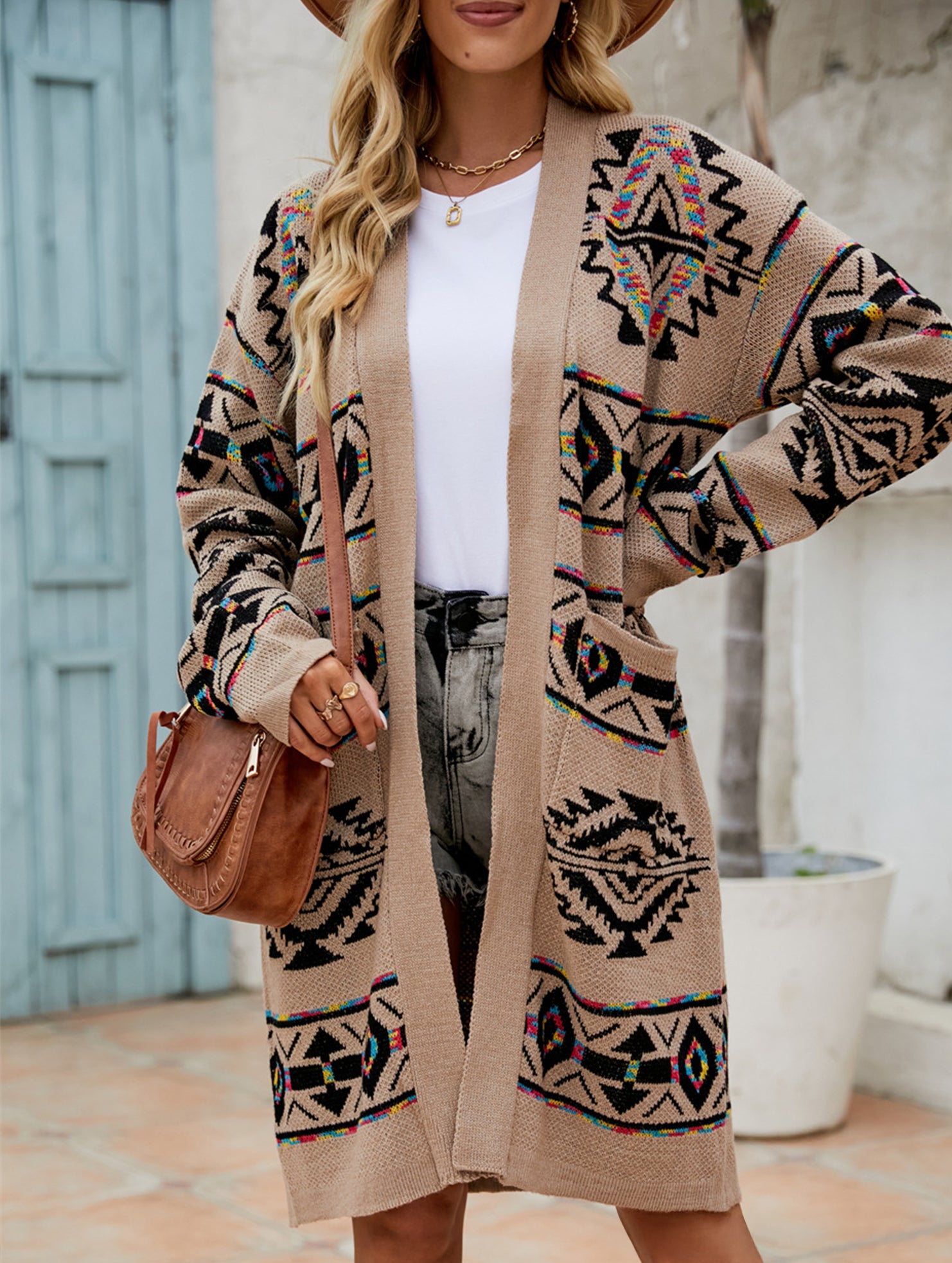 Diamond-shaped oversized knitted long cardigan