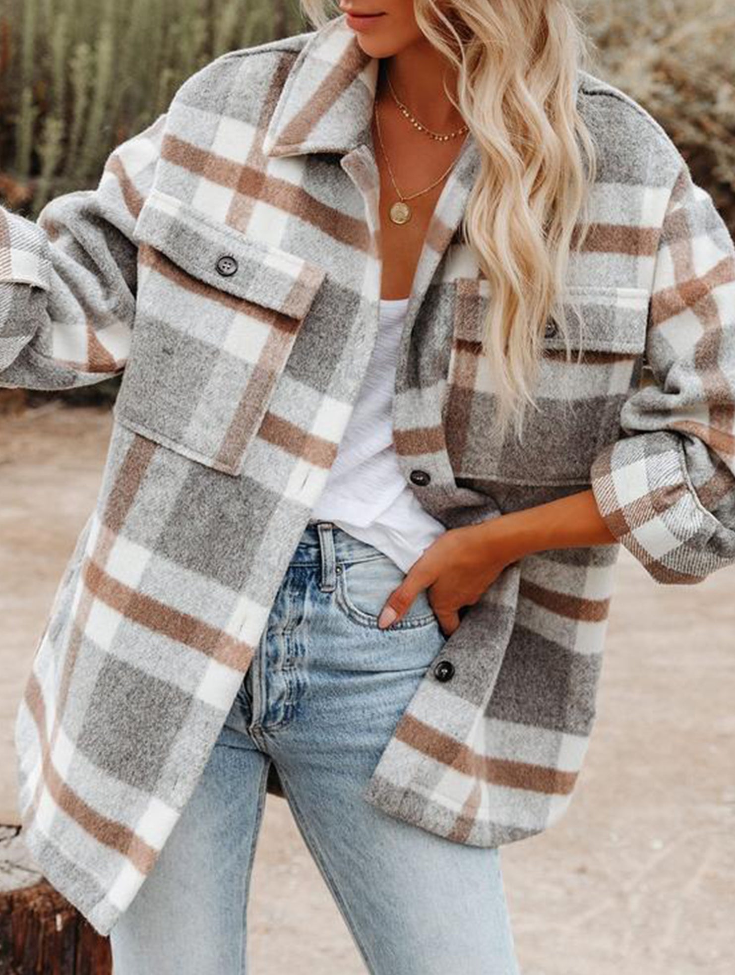 Casual loose plaid long-sleeved shirt
