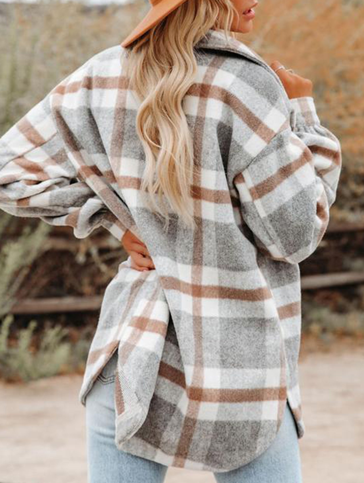Casual loose plaid long-sleeved shirt