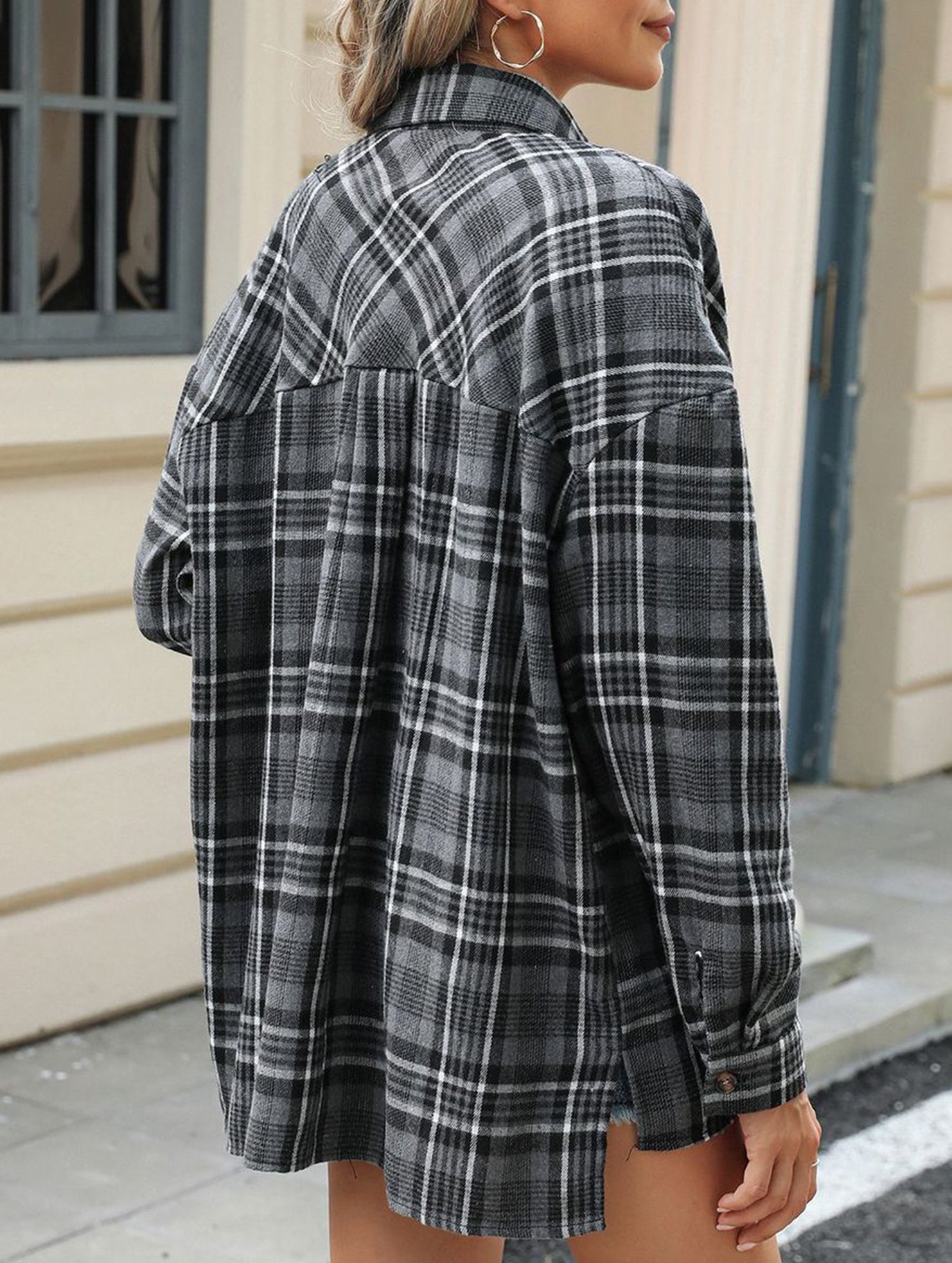 Lapel Pocket Plaid Loose Long Sleeve Cardigan