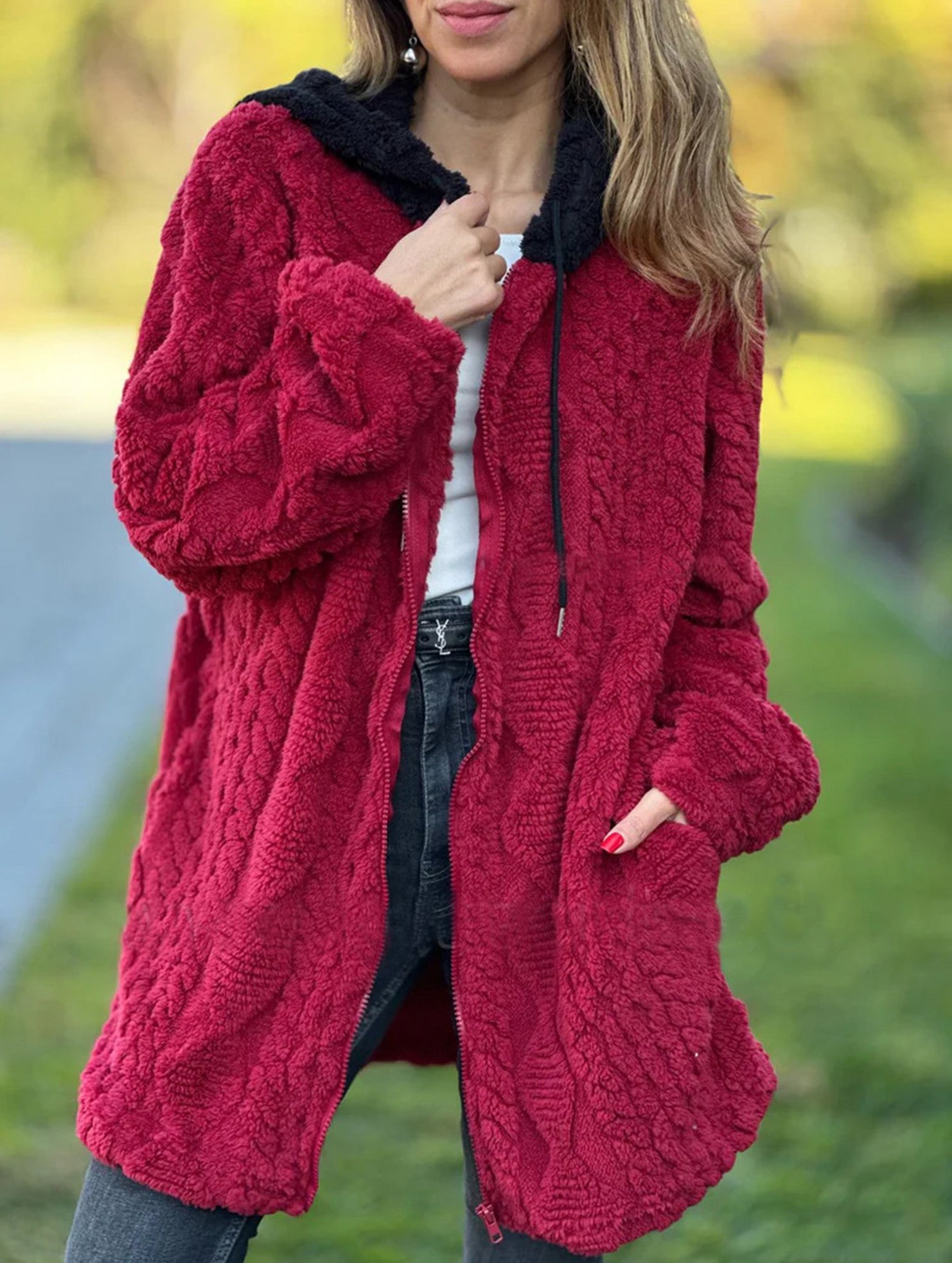 Casual hooded solid color long-sleeved jacket