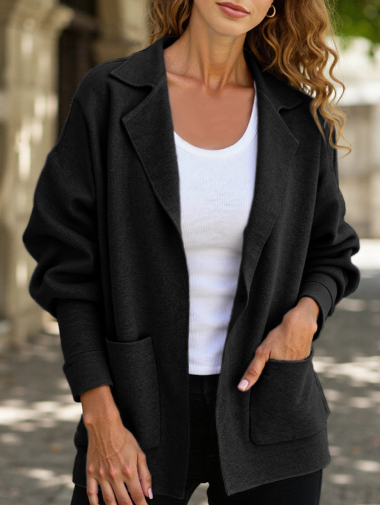 Versatile lapel pocket jacket