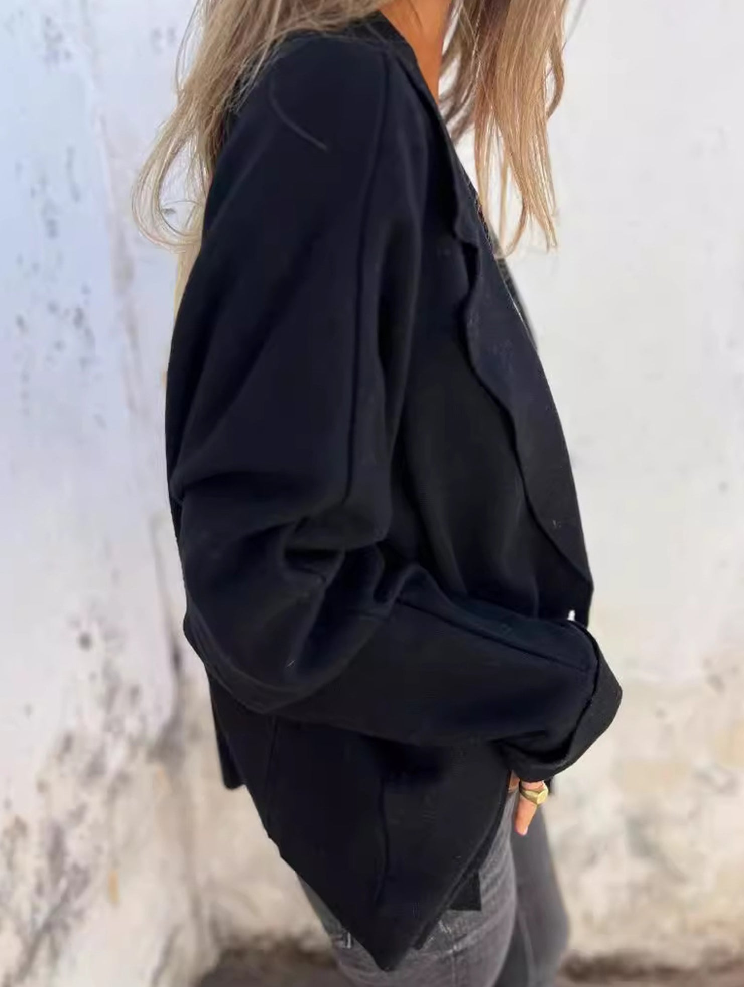 Versatile lapel pocket jacket