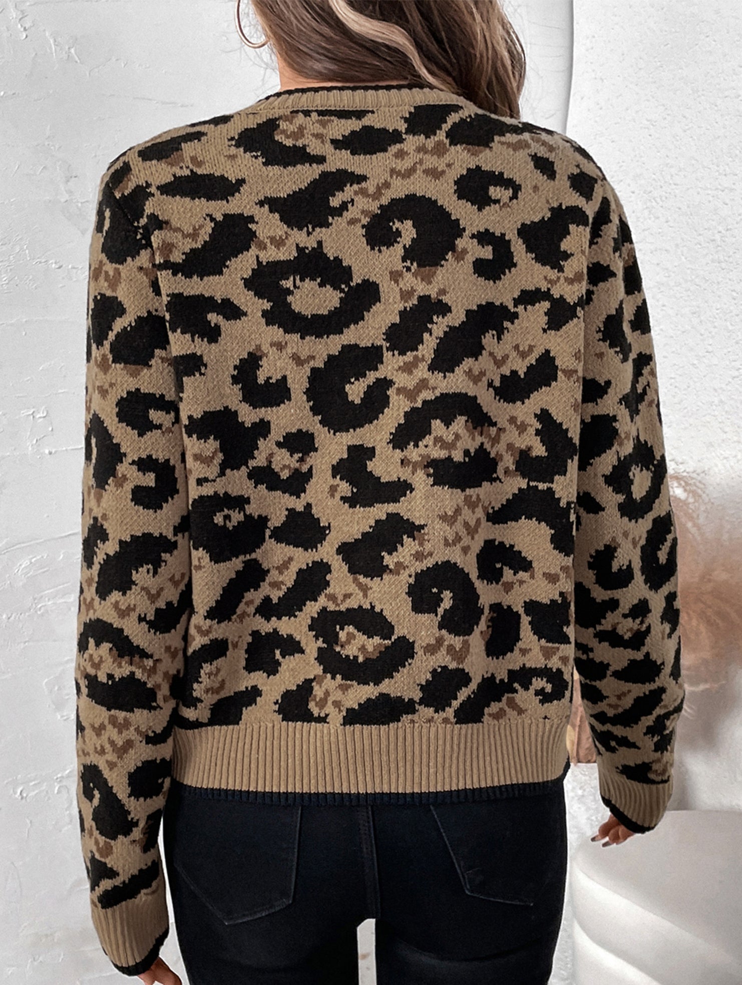 Crew neck tie cardigan leopard print sweater