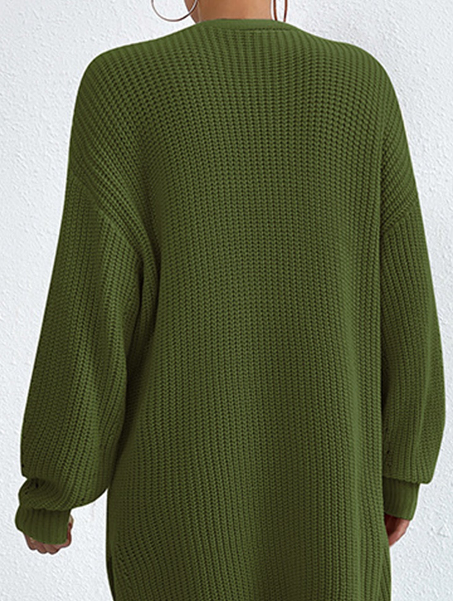 Loose mid-length V-neck solid color sweater