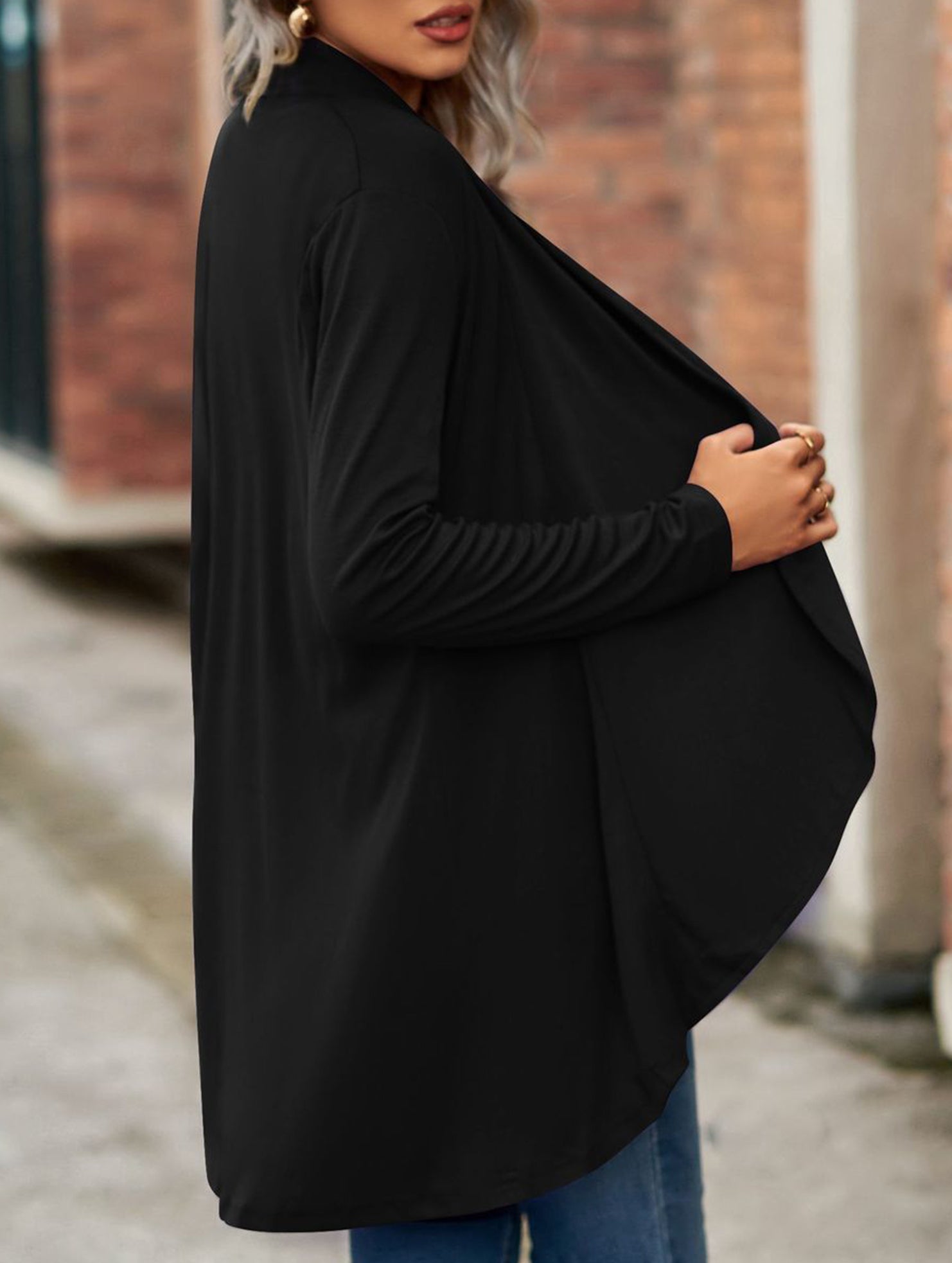 Women's knitted solid color loose cardigan